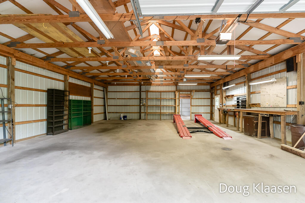 15707 New Holland Street Holland MI 49424