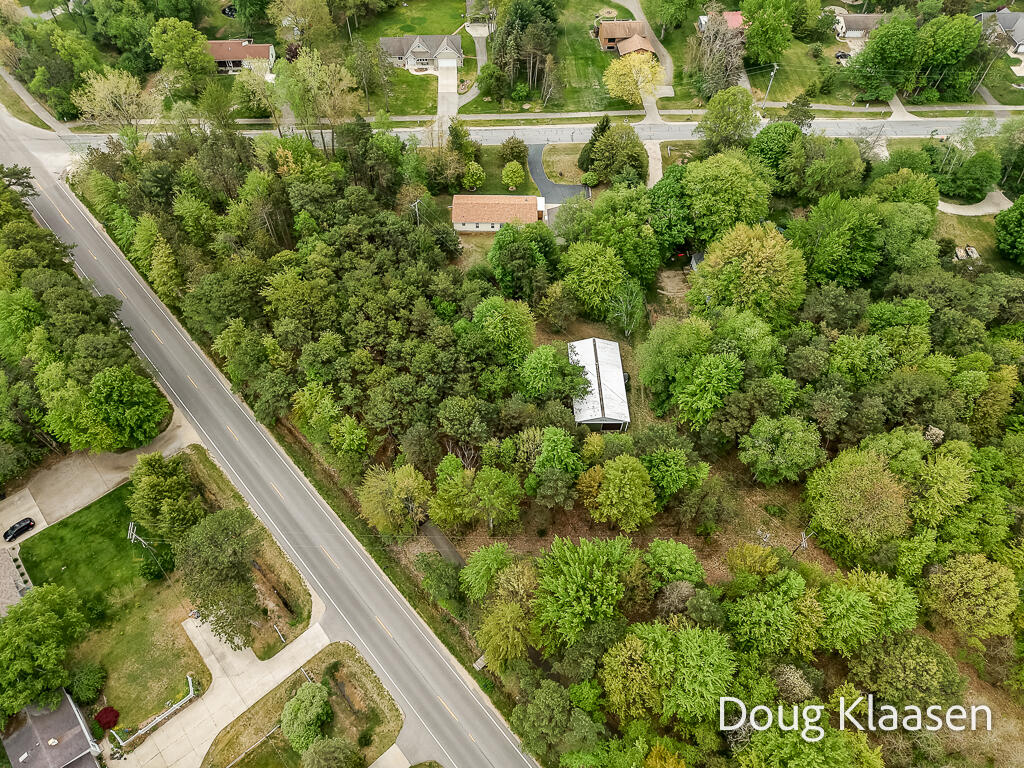 15707 New Holland Street Holland MI 49424