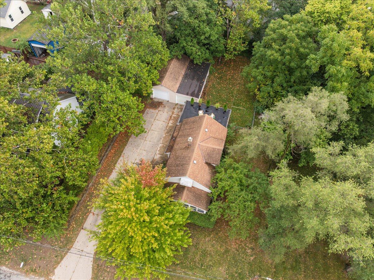 2222 Hoyle Avenue NW Grand Rapids MI 49544