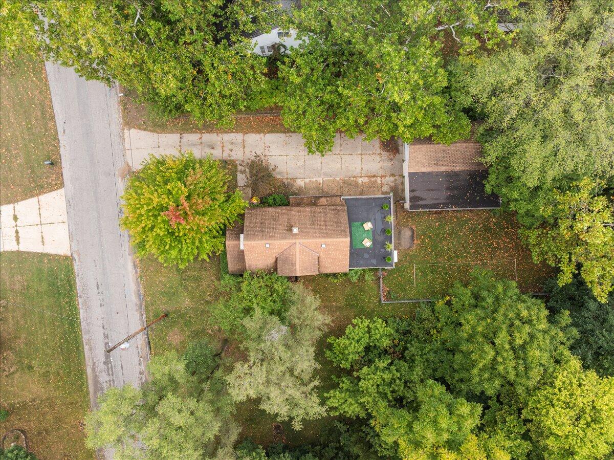 2222 Hoyle Avenue NW Grand Rapids MI 49544