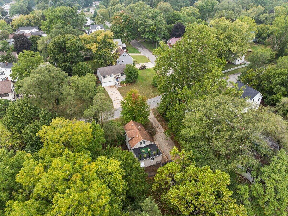 2222 Hoyle Avenue NW Grand Rapids MI 49544