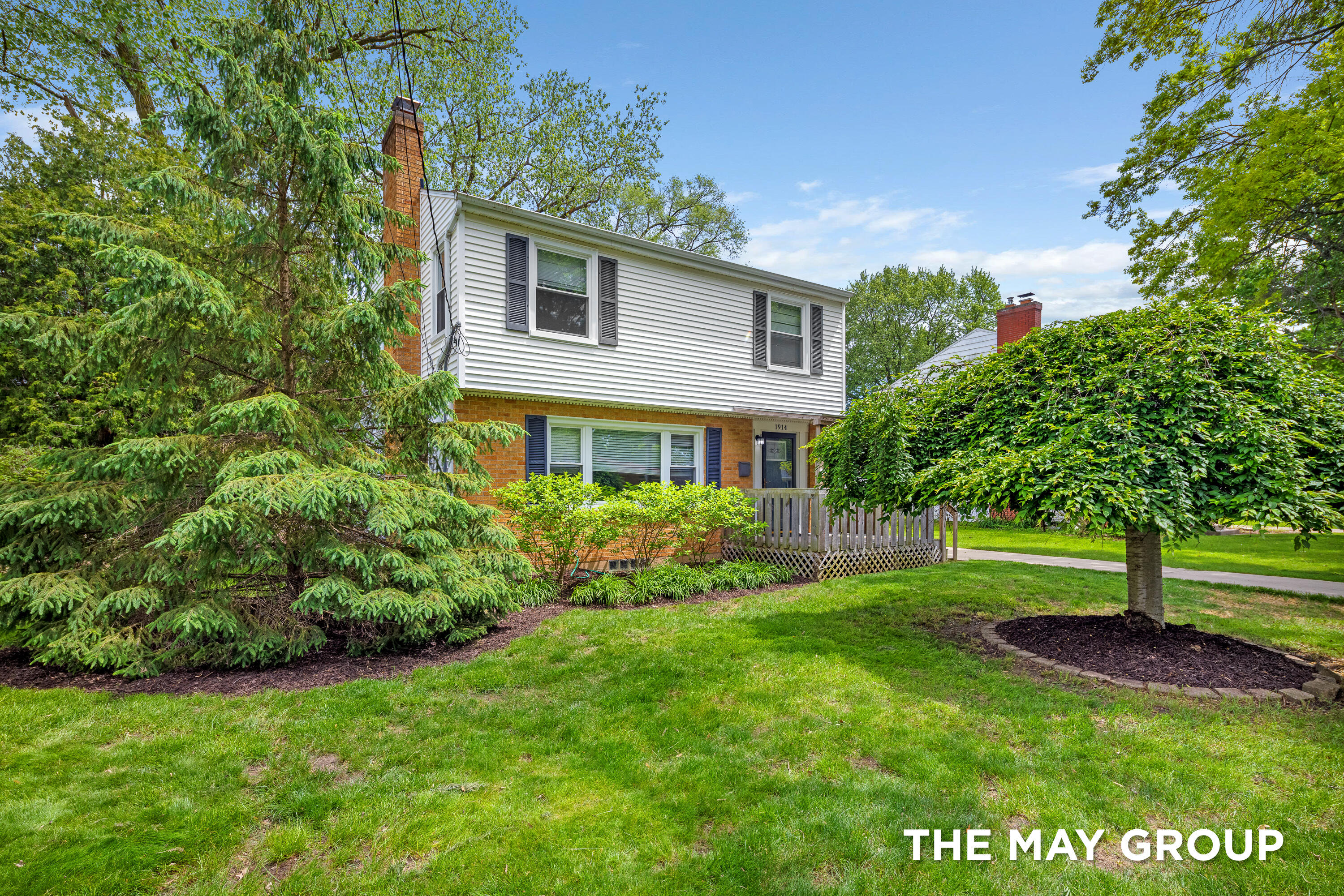 1914 Woodward Avenue SE Grand Rapids MI 49506
