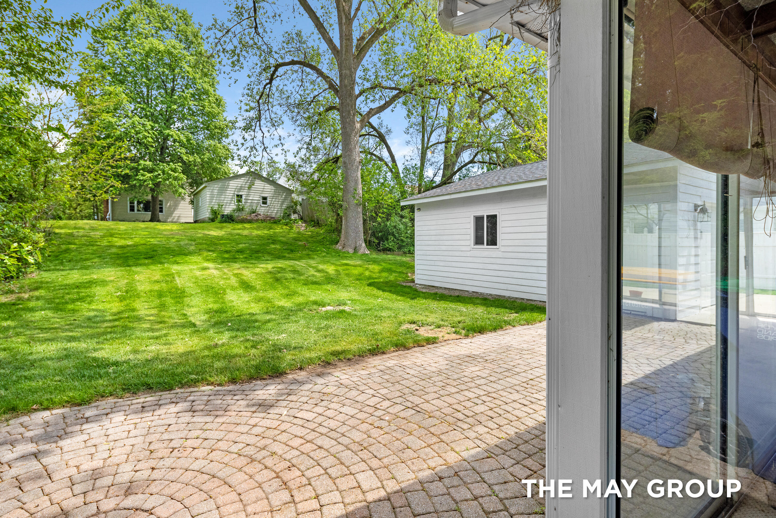 1914 Woodward Avenue SE Grand Rapids MI 49506
