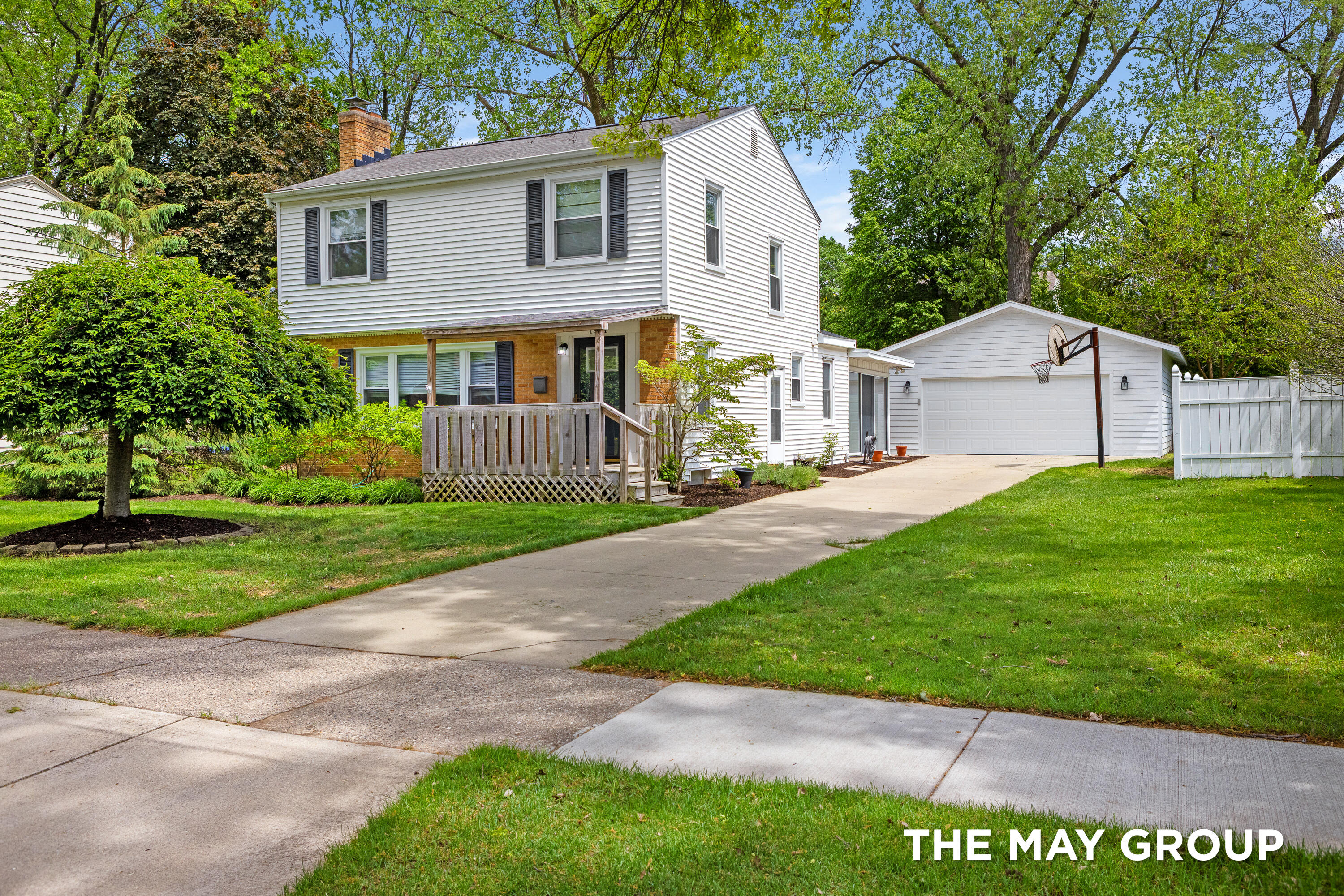 1914 Woodward Avenue SE Grand Rapids MI 49506