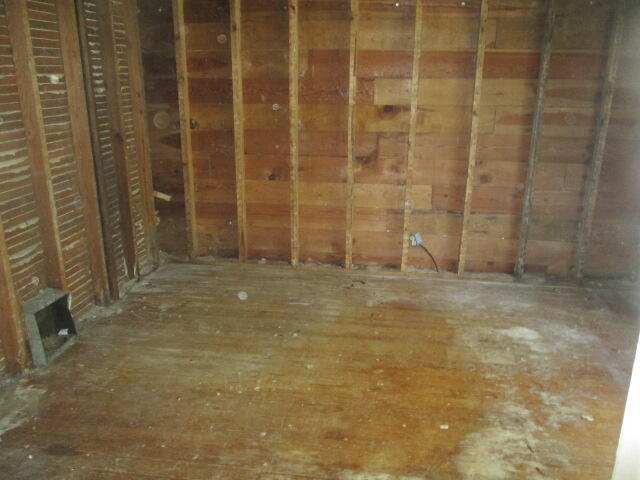 1010 Lavette Avenue Benton Harbor MI 49022