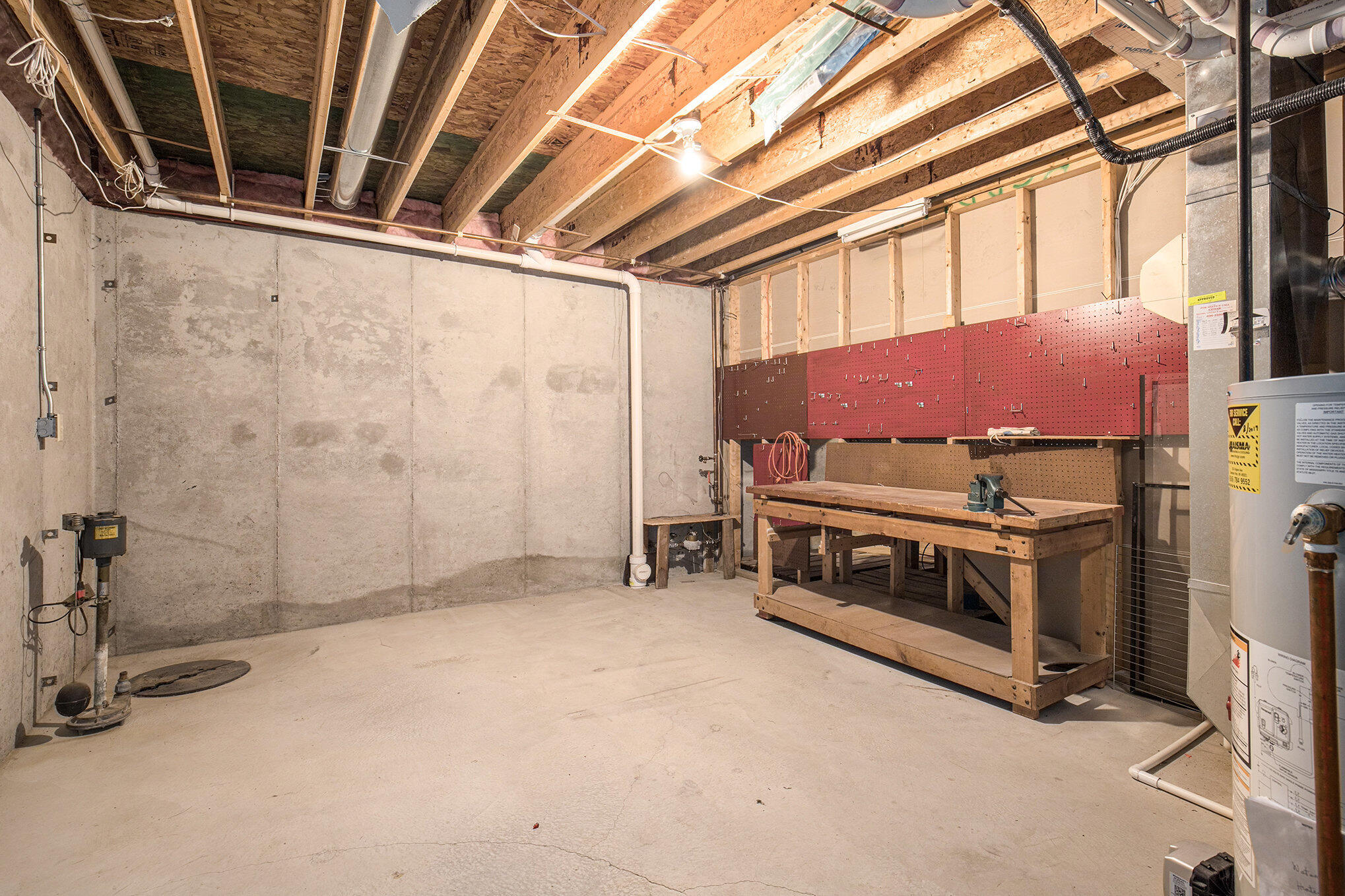 2343 Westwinde Drive NW Grand Rapids MI 49504