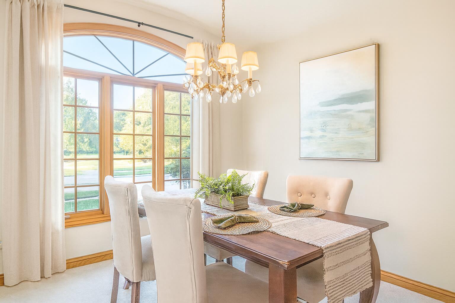 2343 Westwinde Drive NW Grand Rapids MI 49504