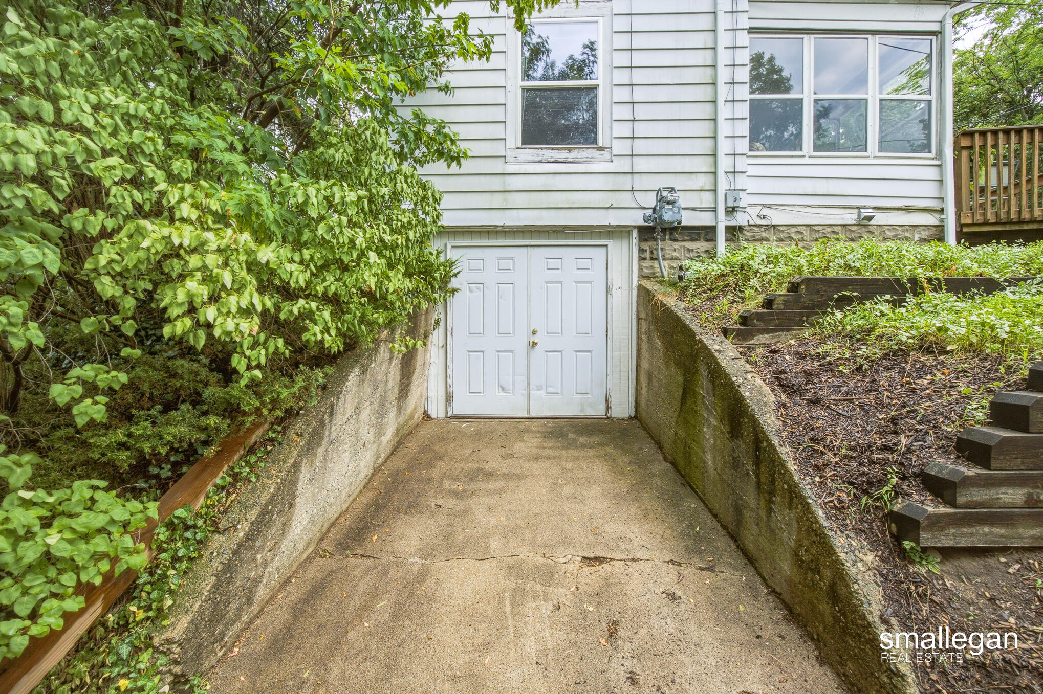 307 Florence Court NE Grand Rapids MI 49505