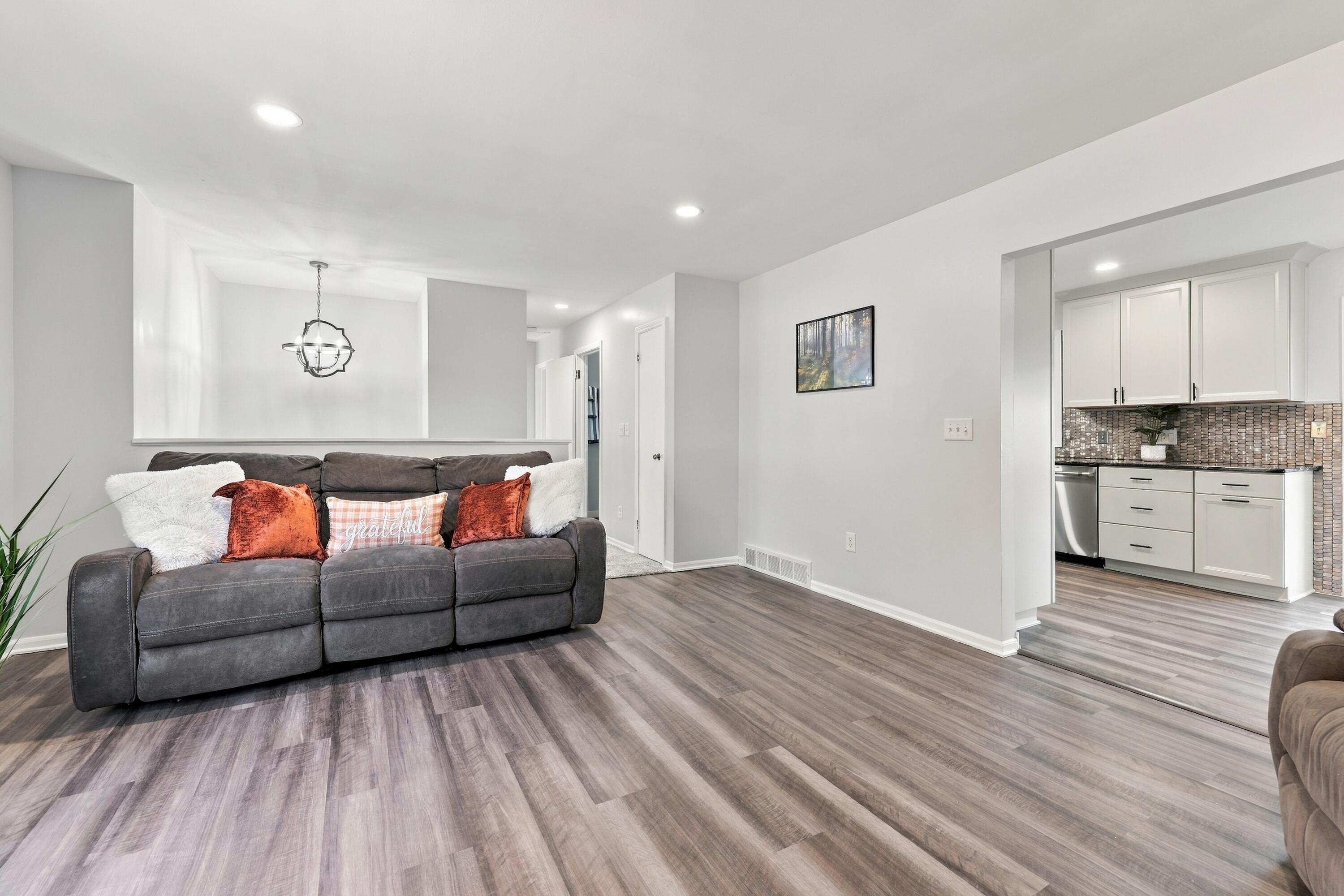 1165 Brownwood Avenue NW Grand Rapids MI 49504