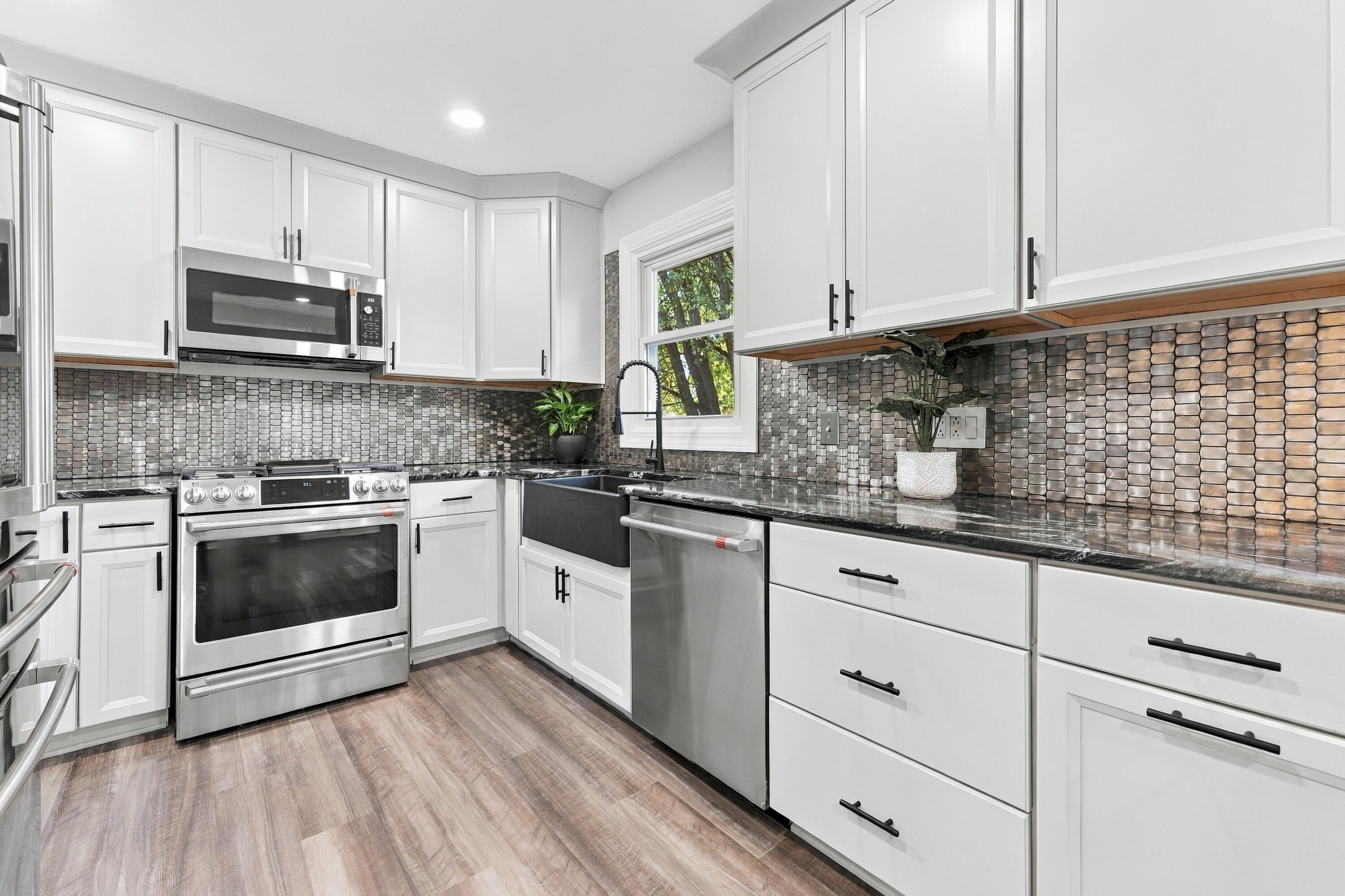 1165 Brownwood Avenue NW Grand Rapids MI 49504