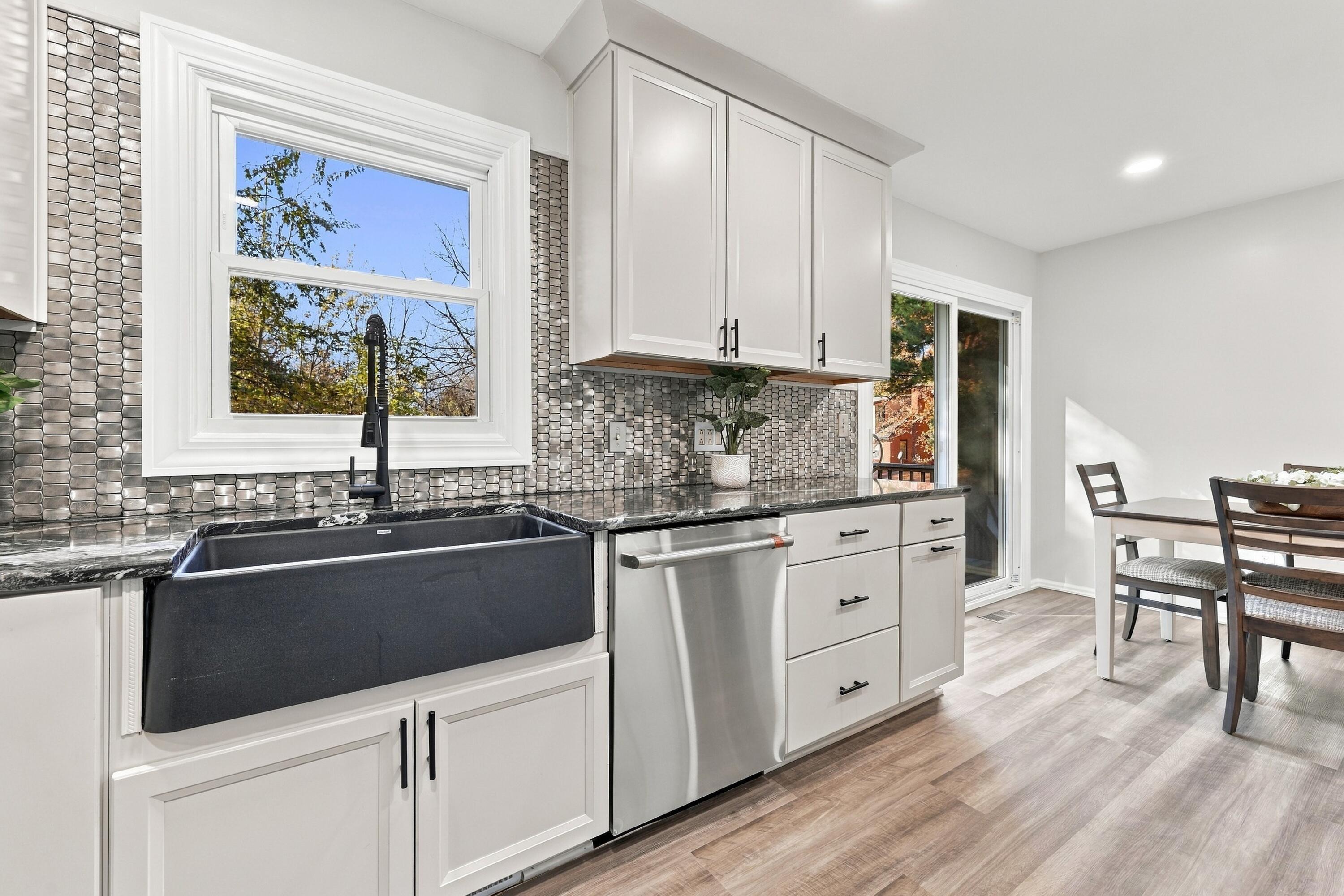1165 Brownwood Avenue NW Grand Rapids MI 49504