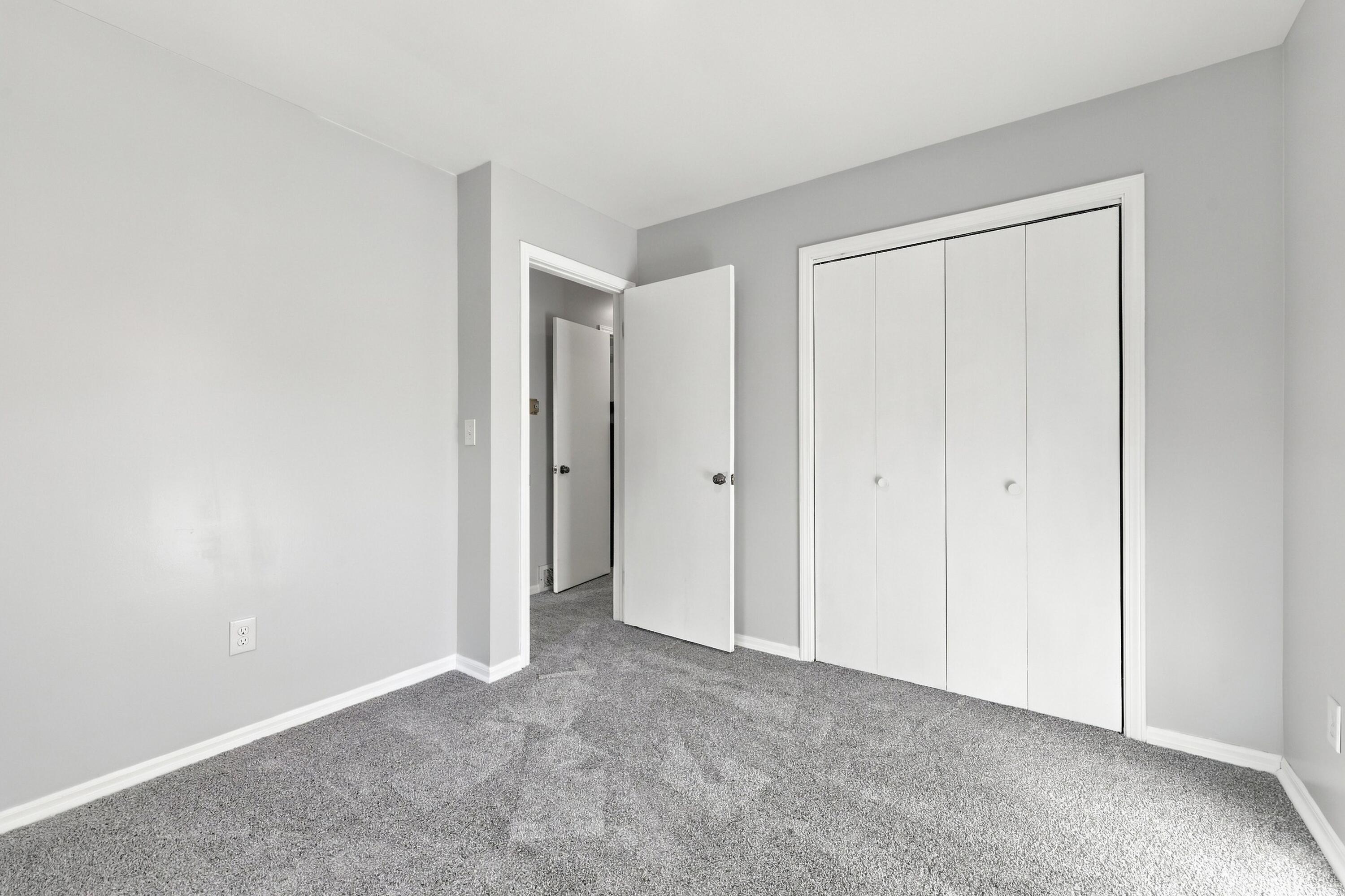 1165 Brownwood Avenue NW Grand Rapids MI 49504