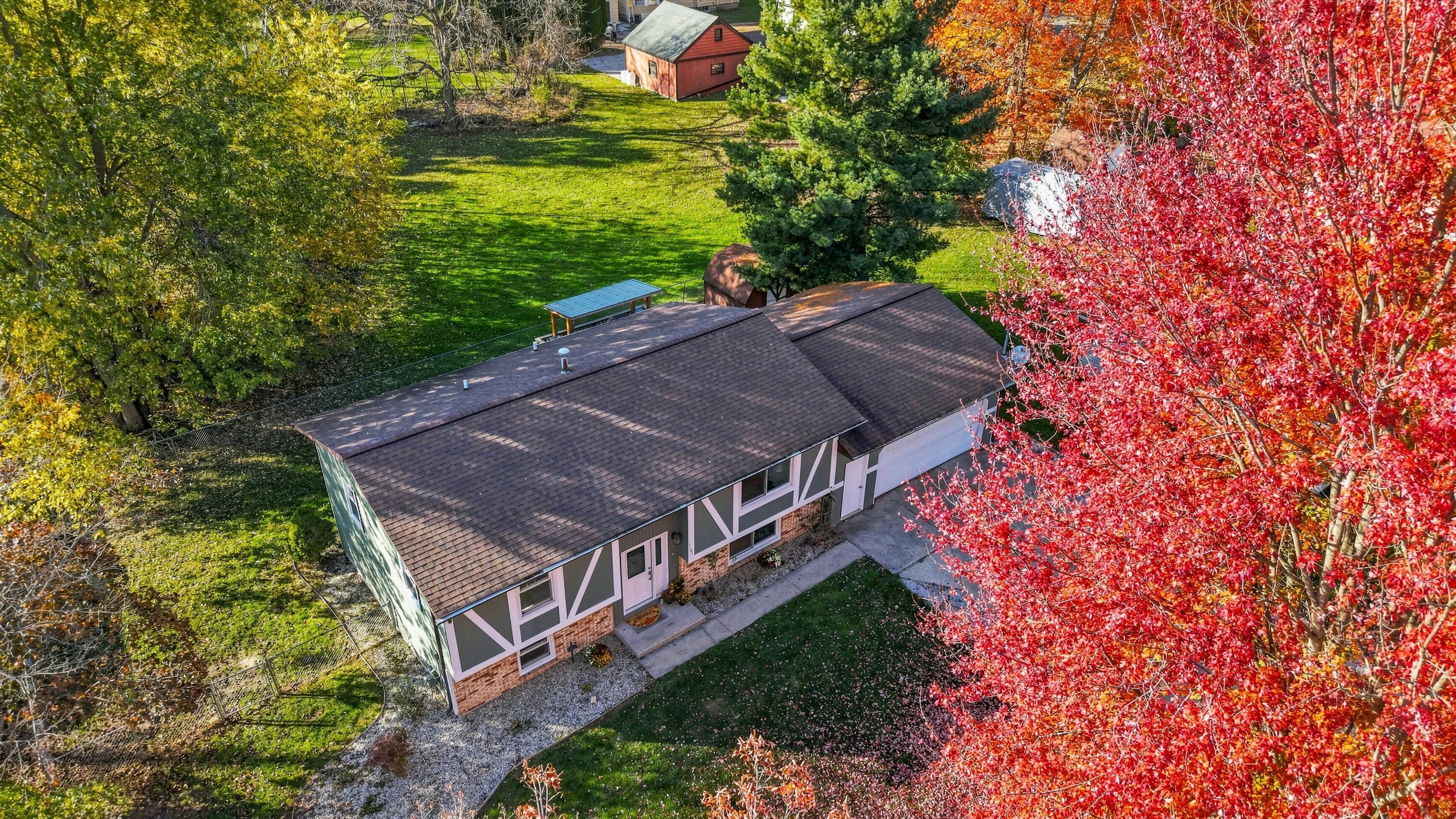 1165 Brownwood Avenue NW Grand Rapids MI 49504