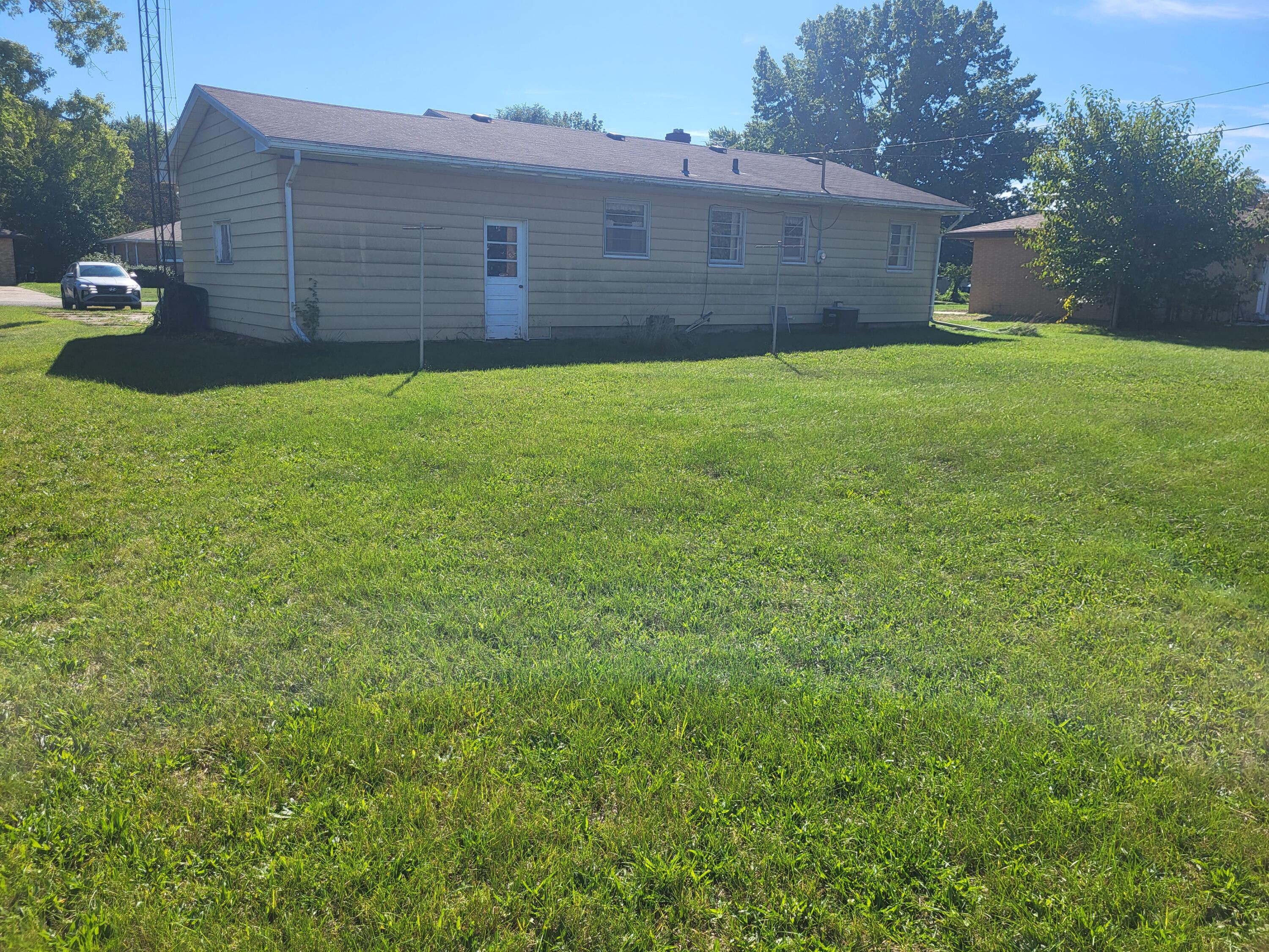 209 Kublick Drive Benton Harbor MI 49022