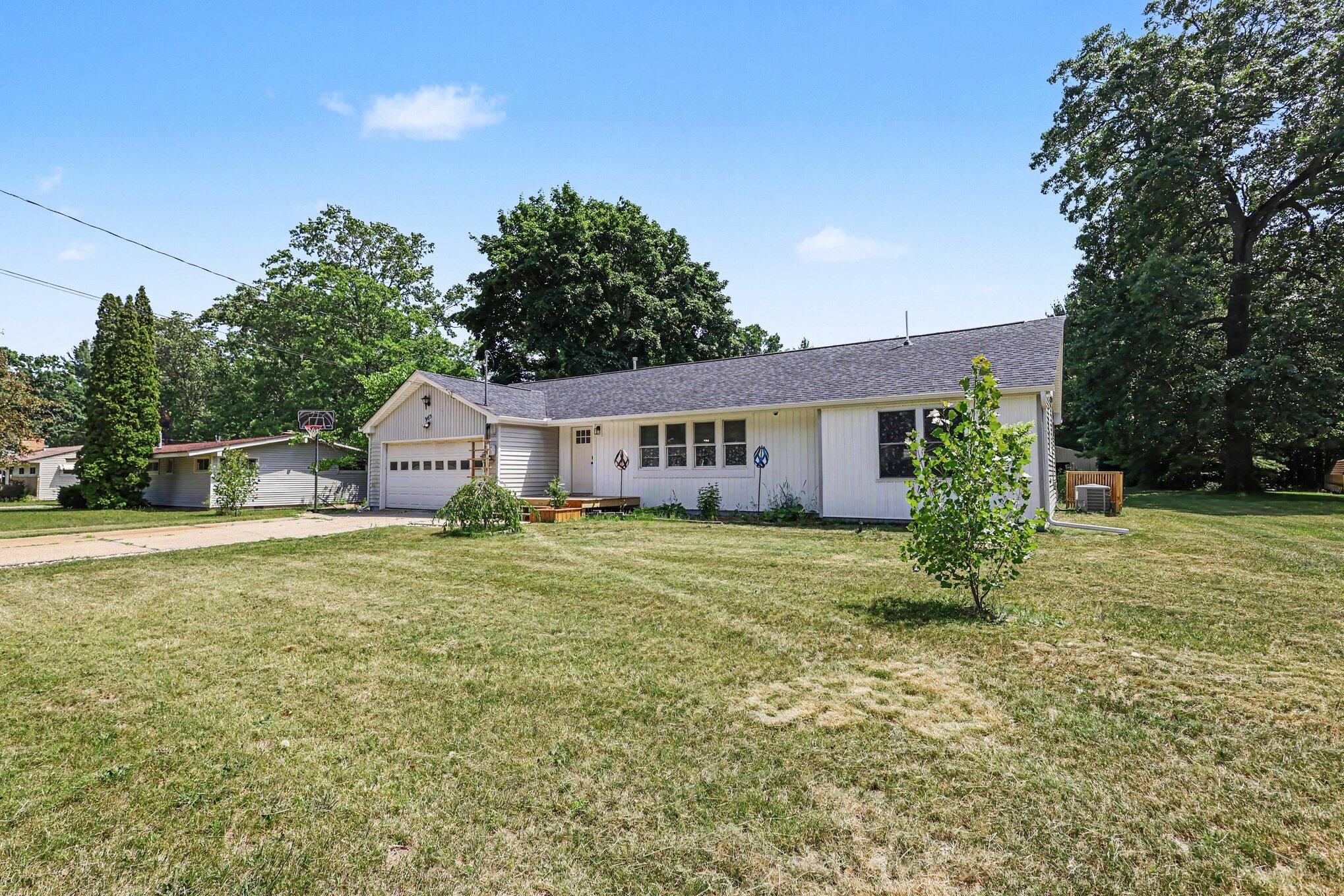 965 Victor Avenue Muskegon MI 49445