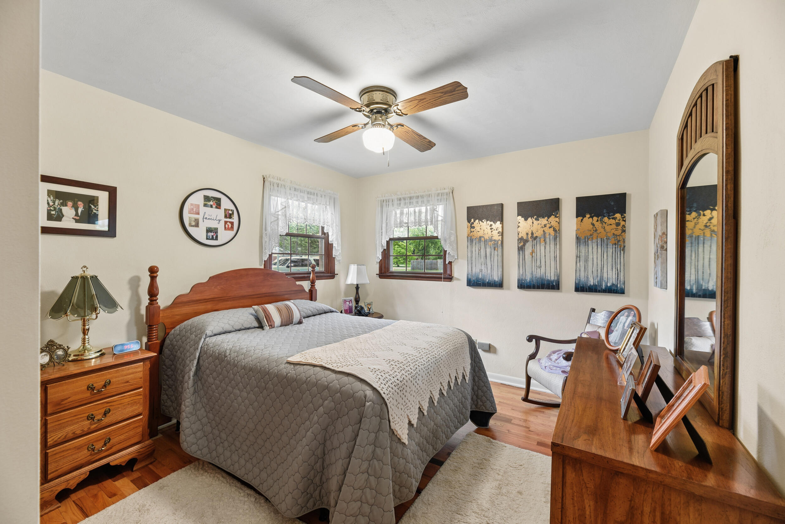 5565 Mohican Drive Stevensville MI 49127