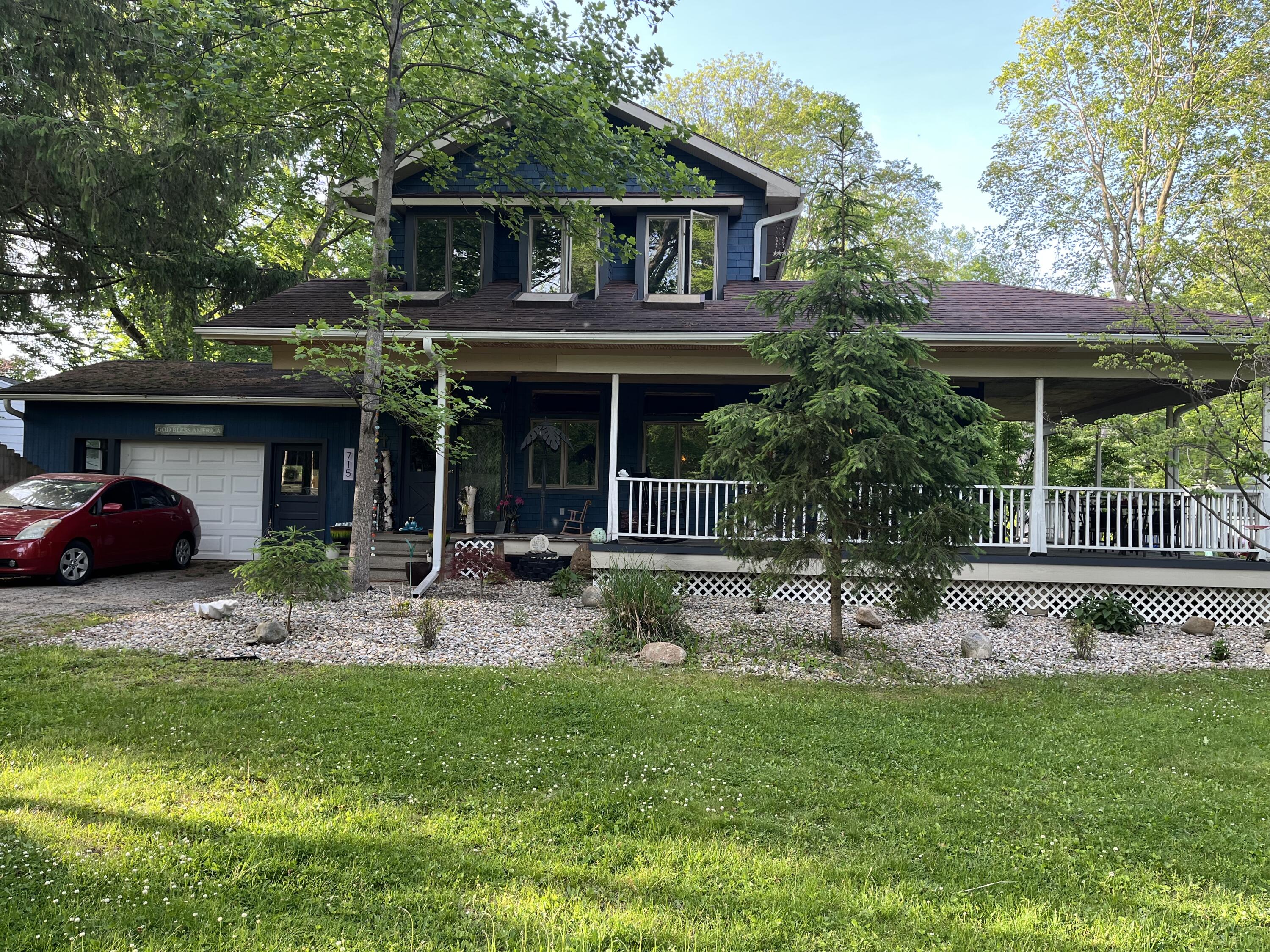 715 Brown Street Niles MI 49120