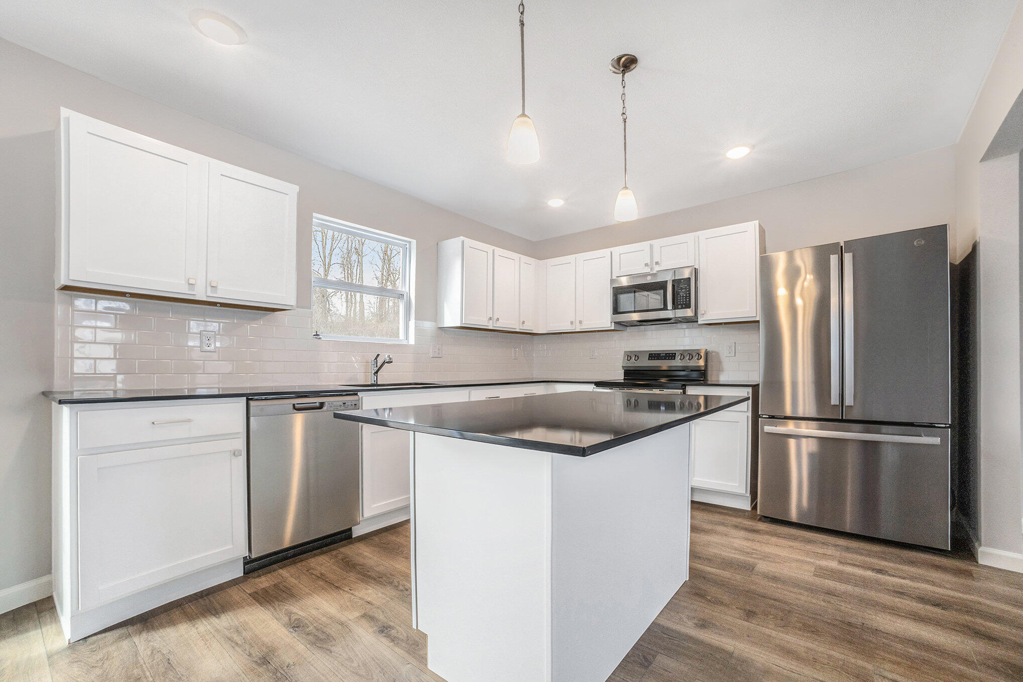 2738 Sanderling Court SE Grand Rapids MI 49508