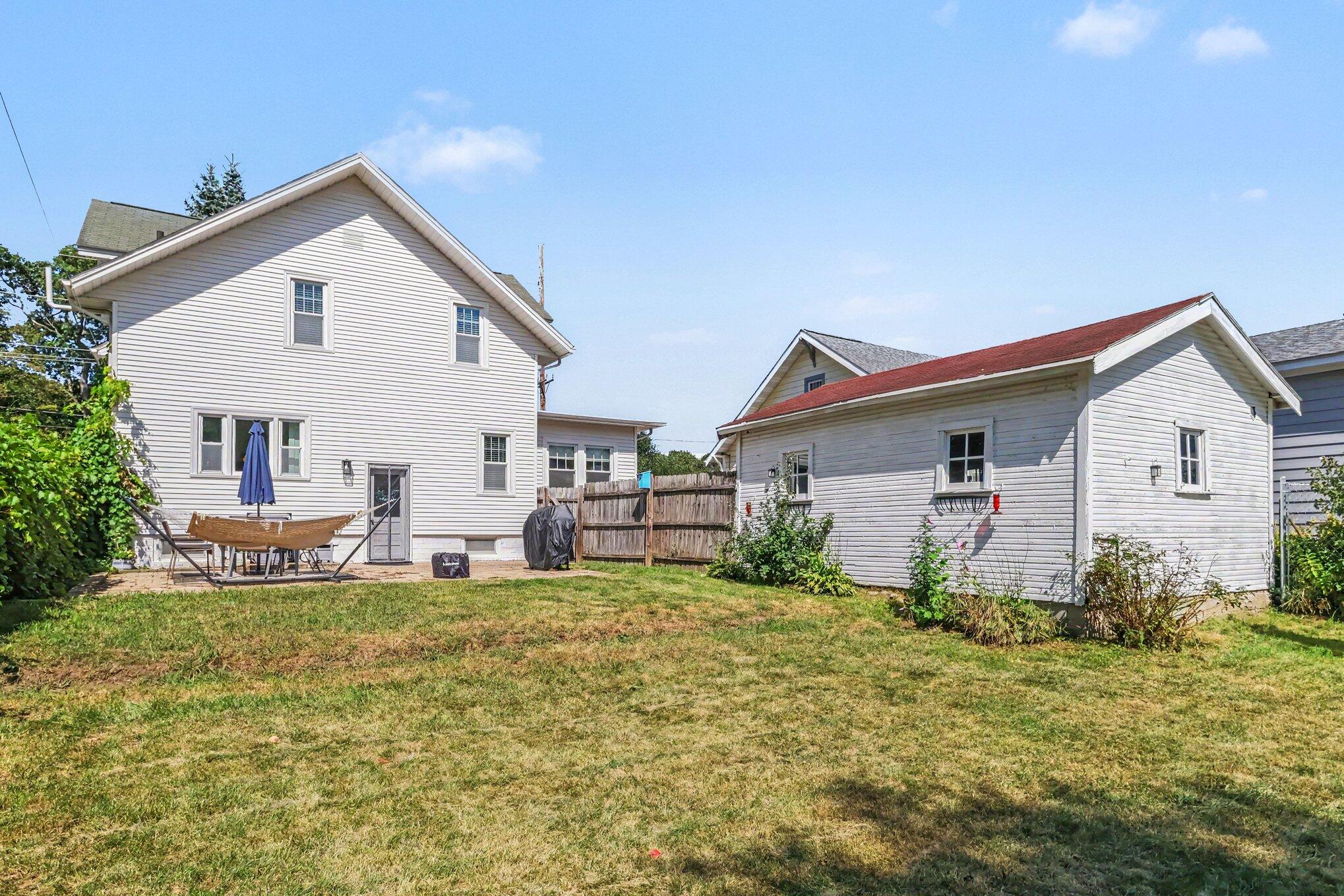 2223 Parkview Avenue Kalamazoo MI 49008
