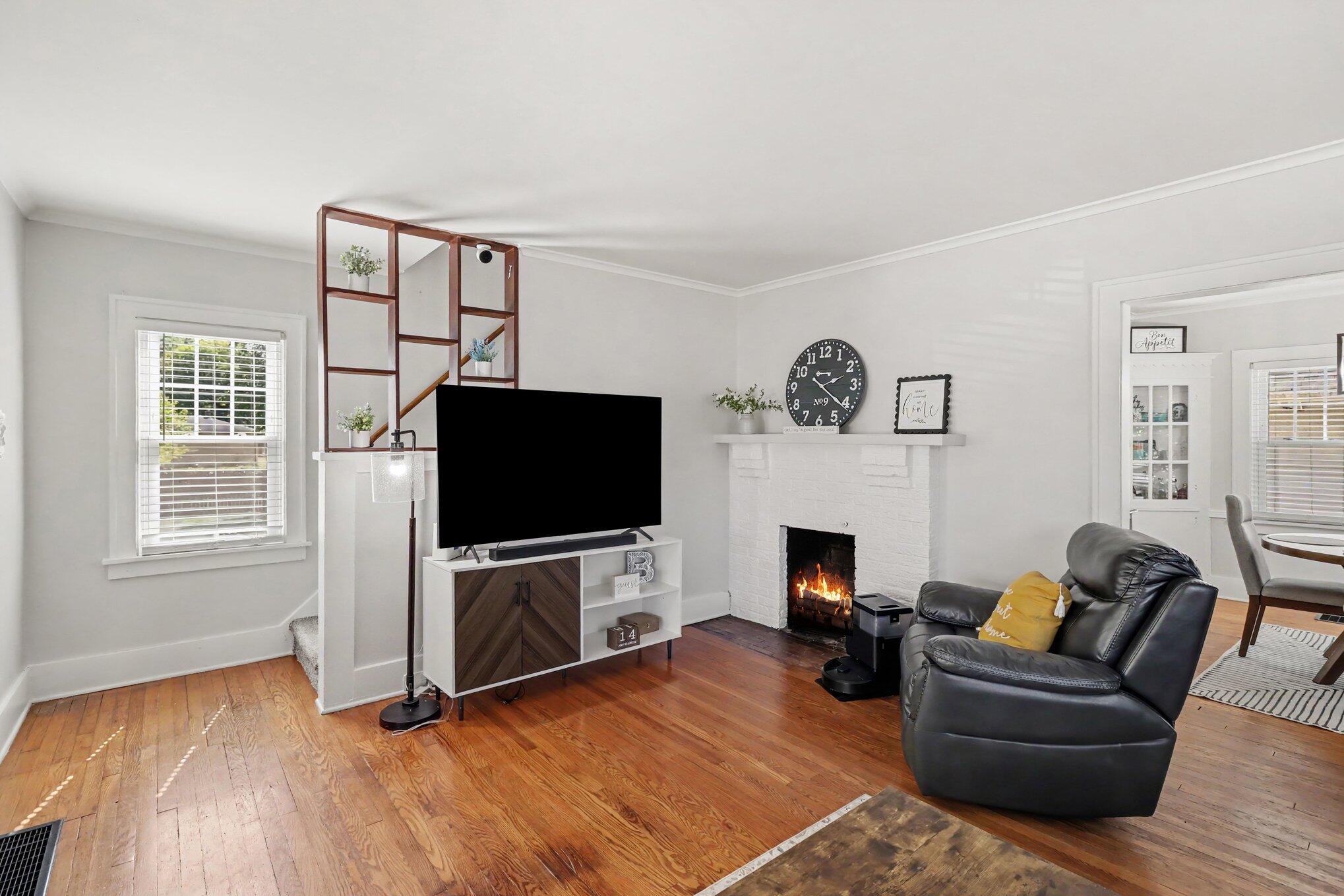 2223 Parkview Avenue Kalamazoo MI 49008
