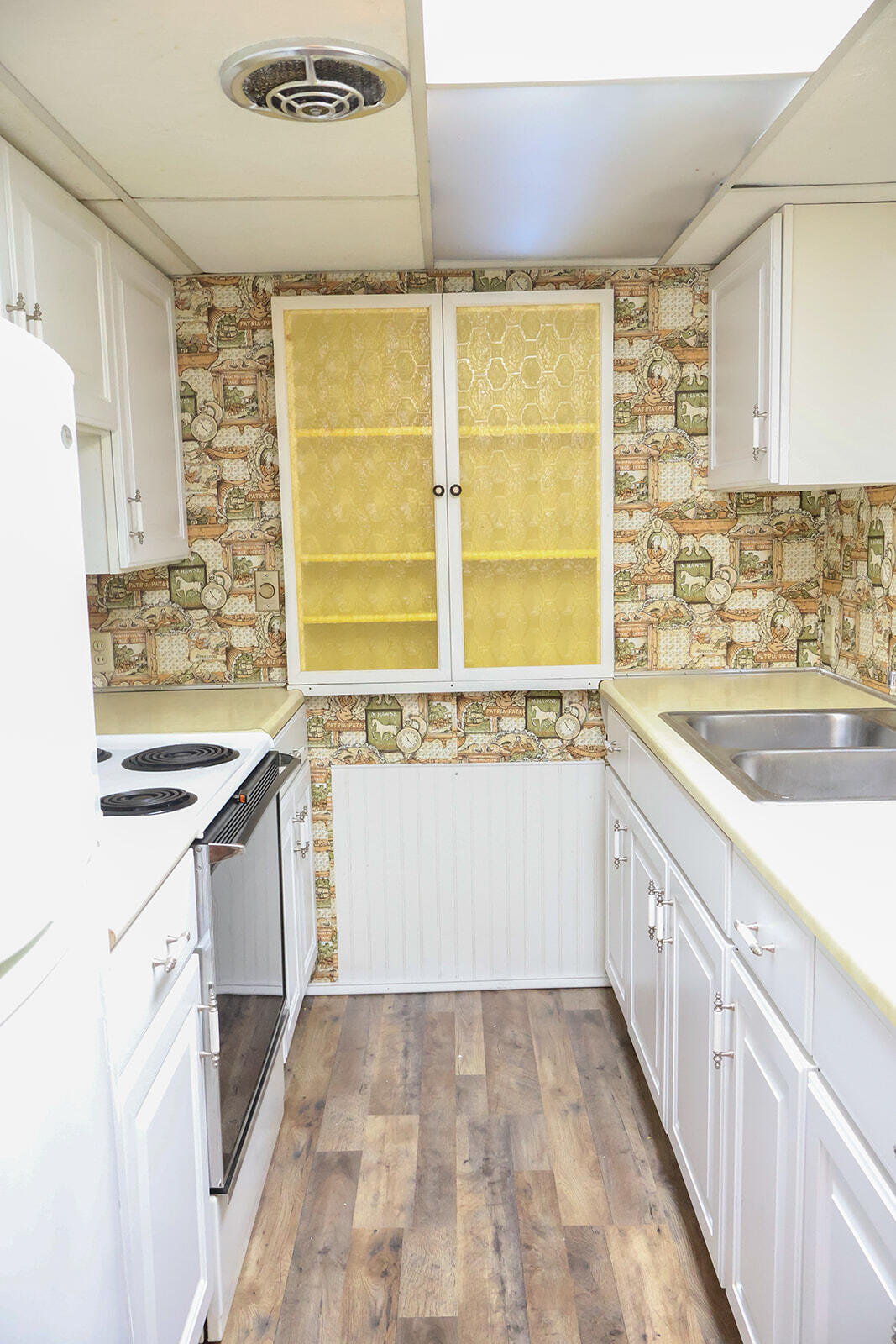 114 E Southeastern Avenue E Galien MI 49113