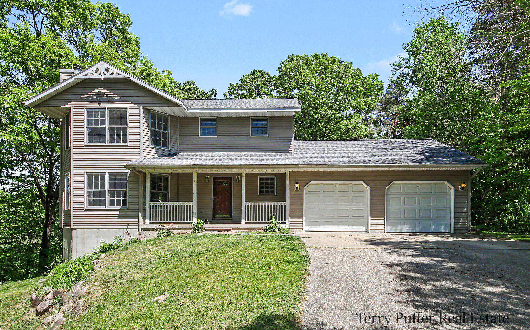12080 Pine Cone Drive NE Rockford MI 49341