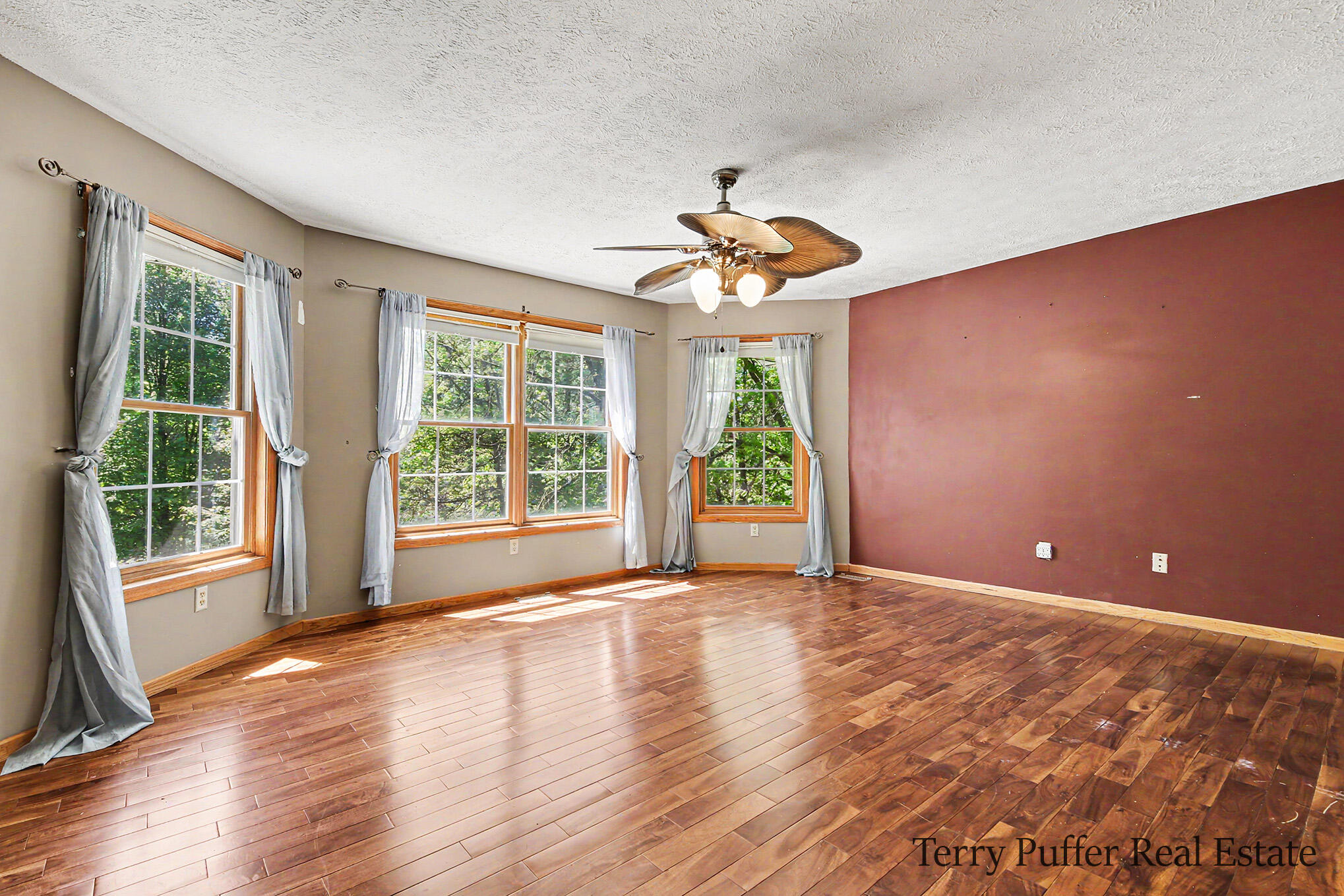 12080 Pine Cone Drive NE Rockford MI 49341