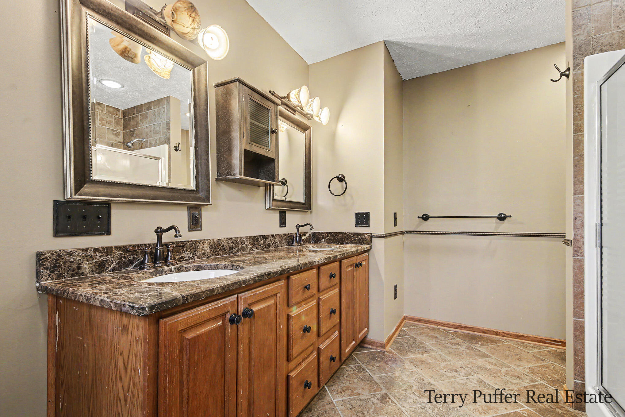 12080 Pine Cone Drive NE Rockford MI 49341
