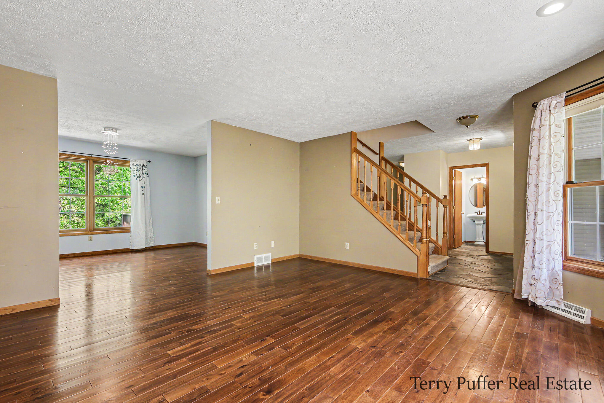 12080 Pine Cone Drive NE Rockford MI 49341