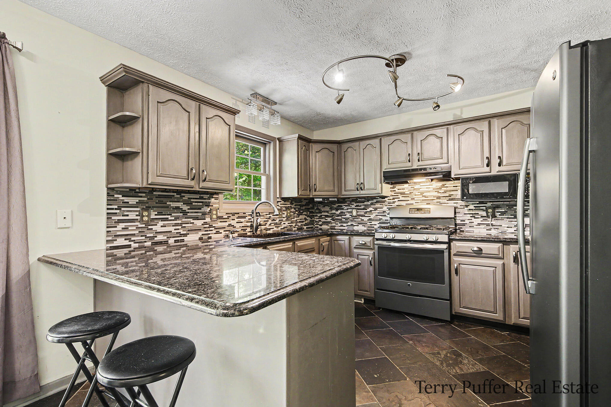 12080 Pine Cone Drive NE Rockford MI 49341
