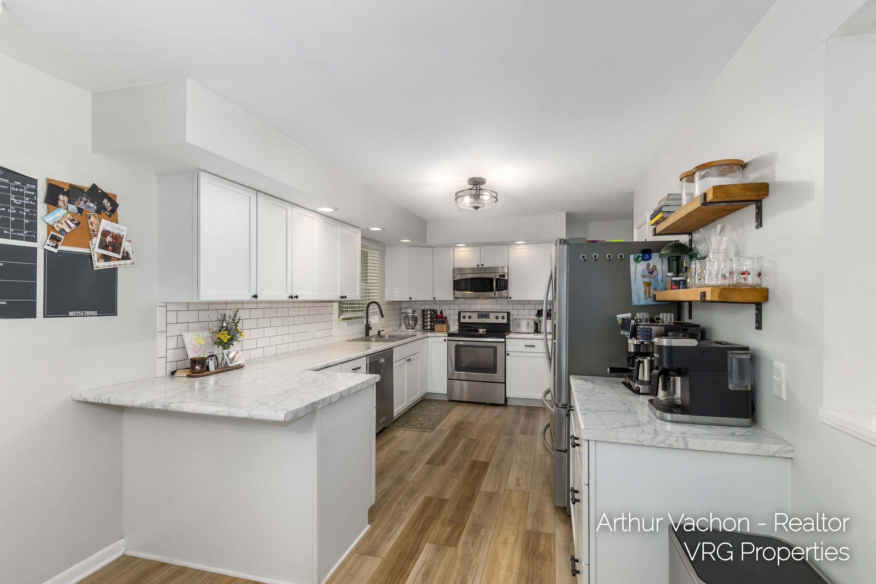 4054 Weymouth Drive SE Grand Rapids MI 49508