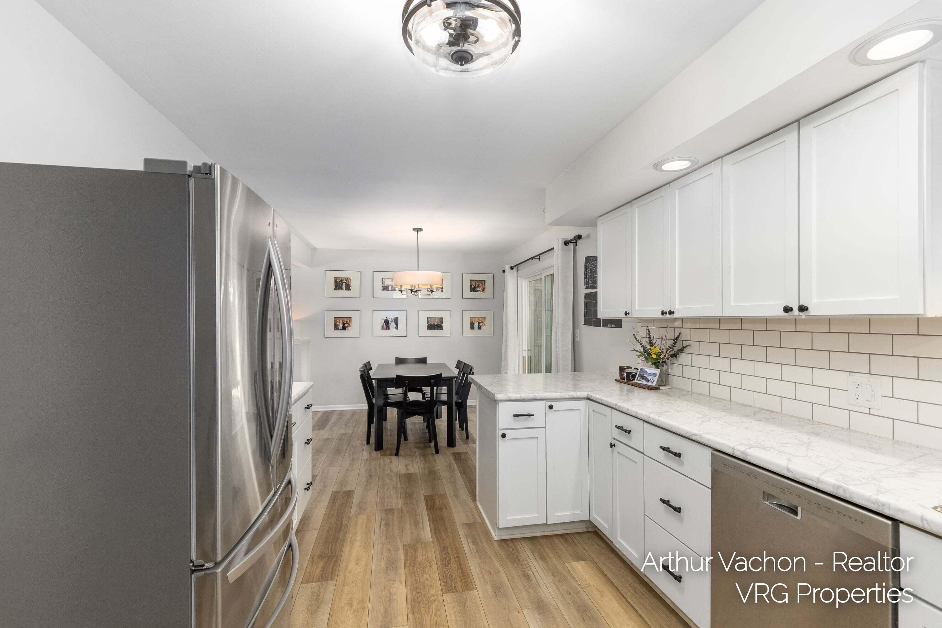 4054 Weymouth Drive SE Grand Rapids MI 49508