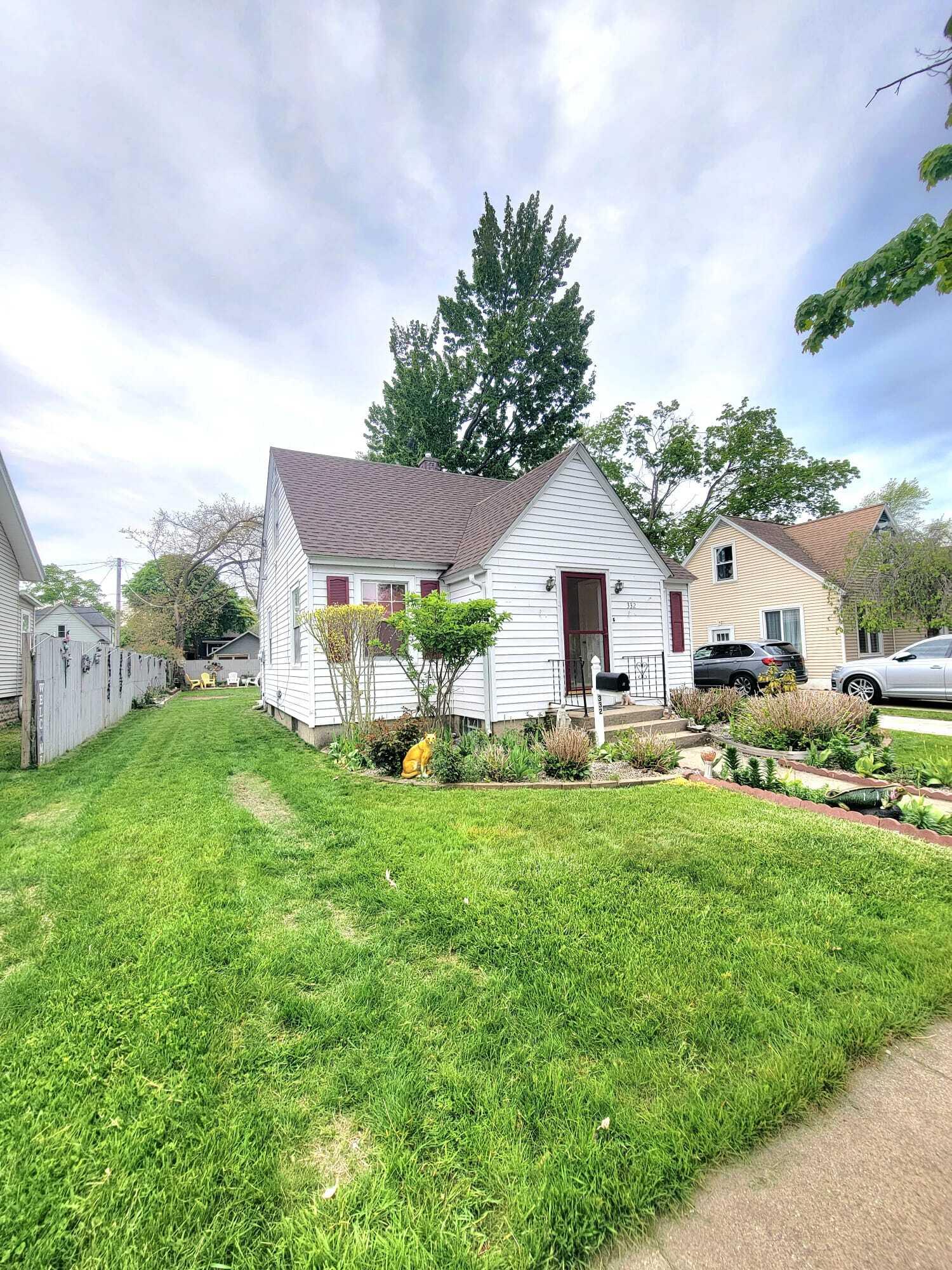 332 W 18th Street Holland MI 49423