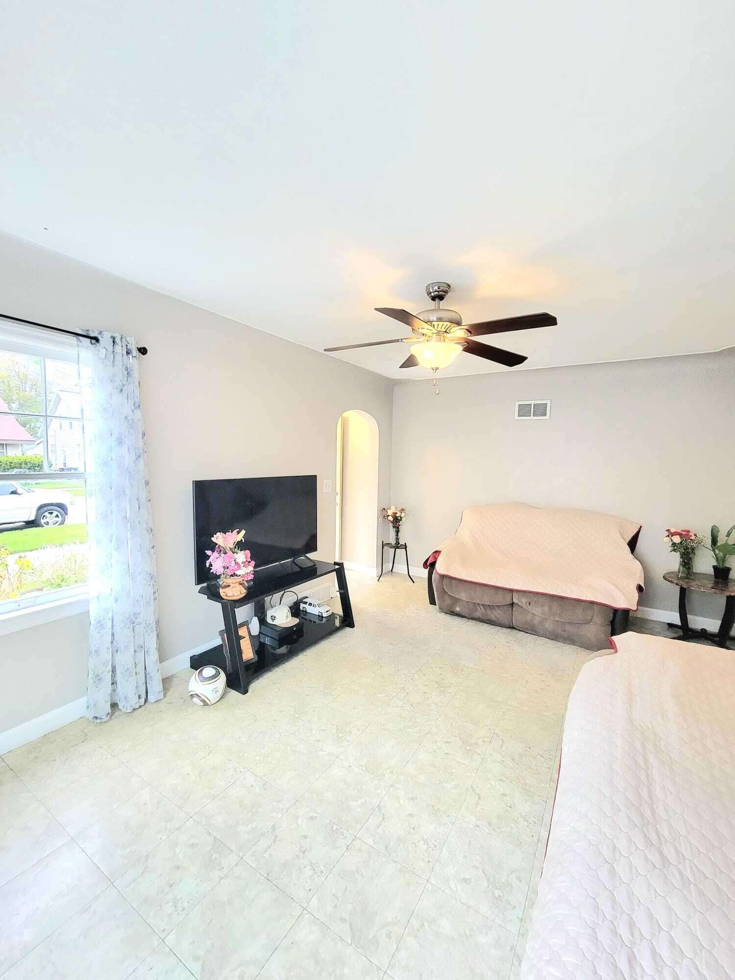 332 W 18th Street Holland MI 49423