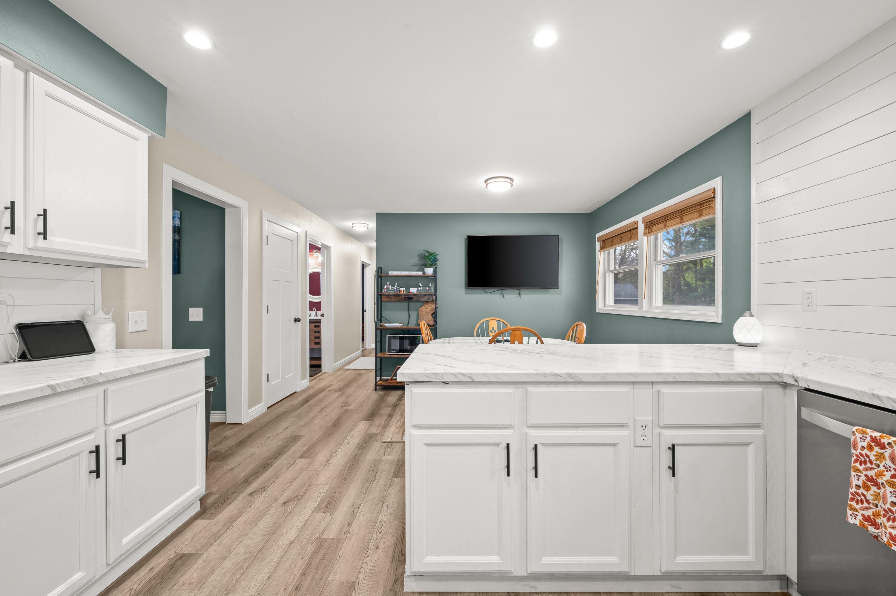 108 N Cayuga Street Buchanan MI 49107