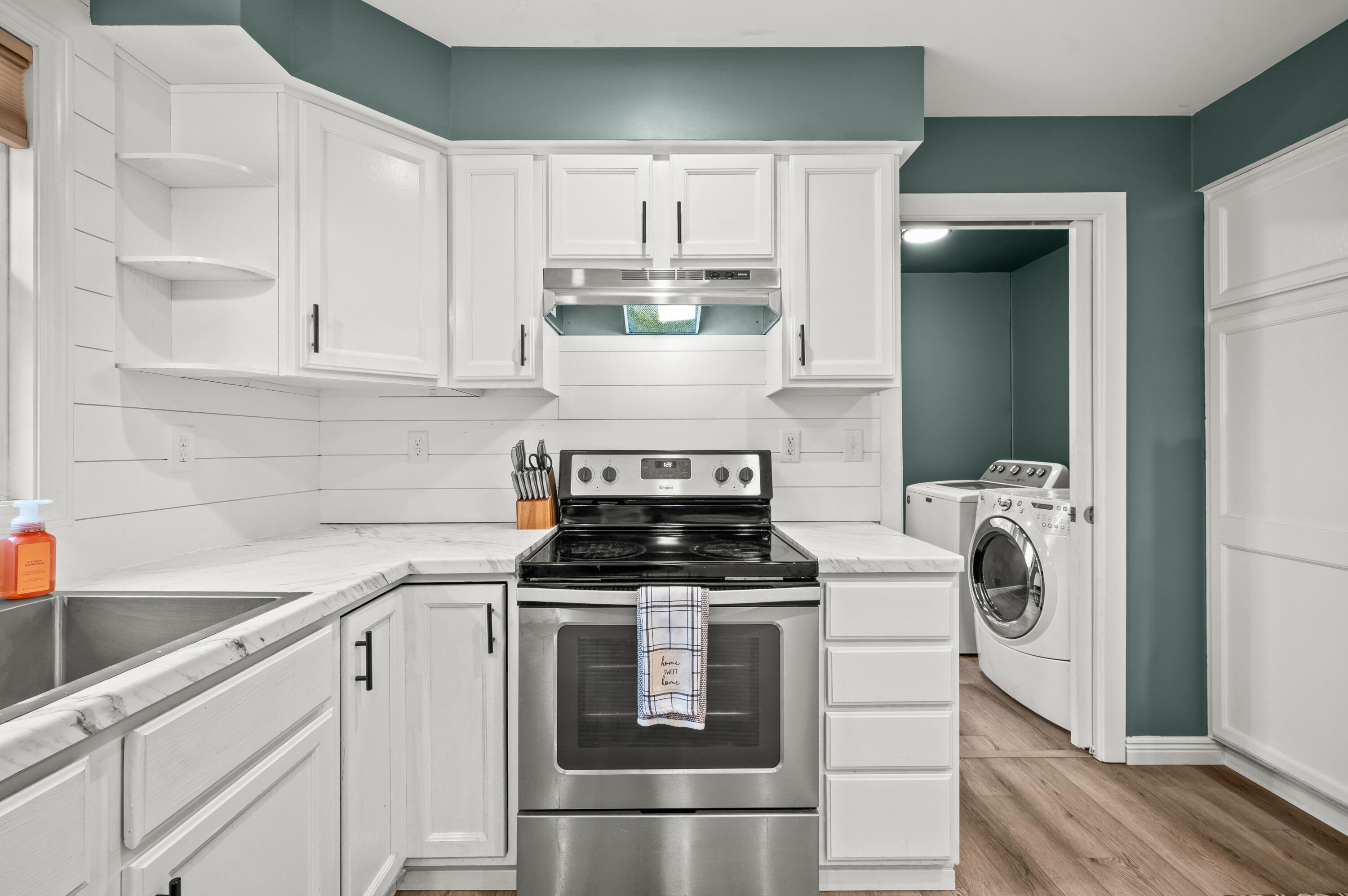 108 N Cayuga Street Buchanan MI 49107