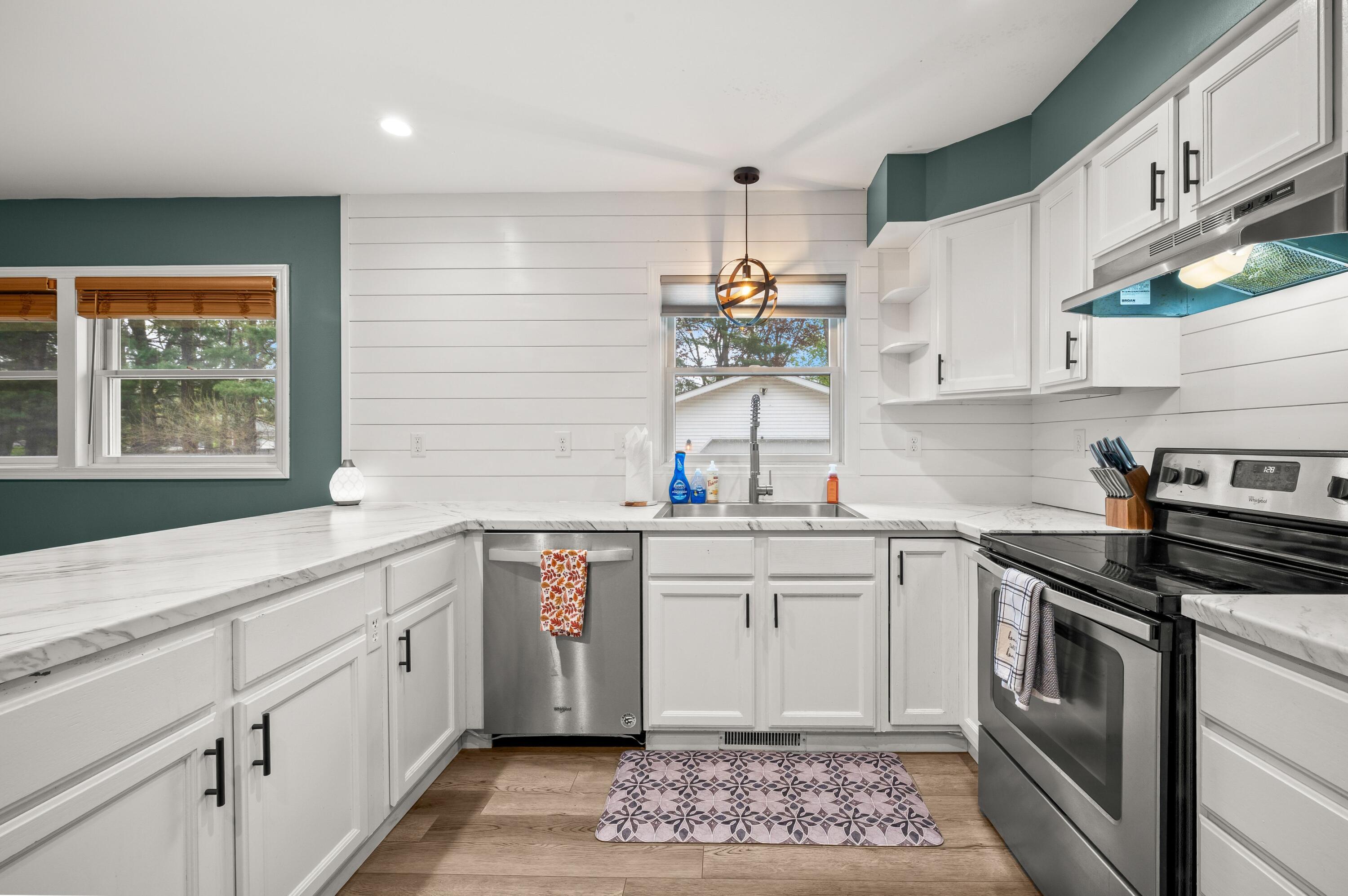 108 N Cayuga Street Buchanan MI 49107