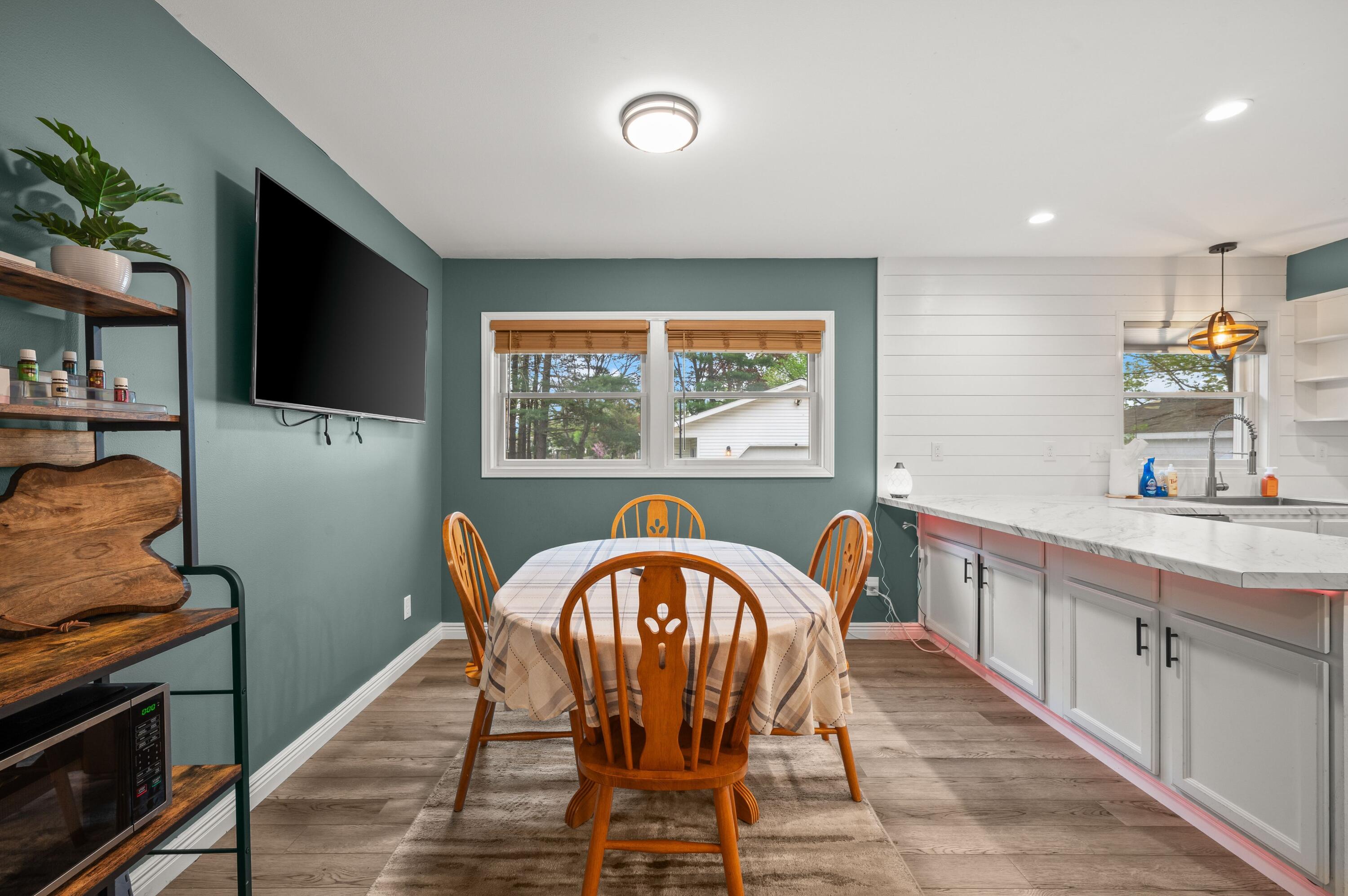 108 N Cayuga Street Buchanan MI 49107