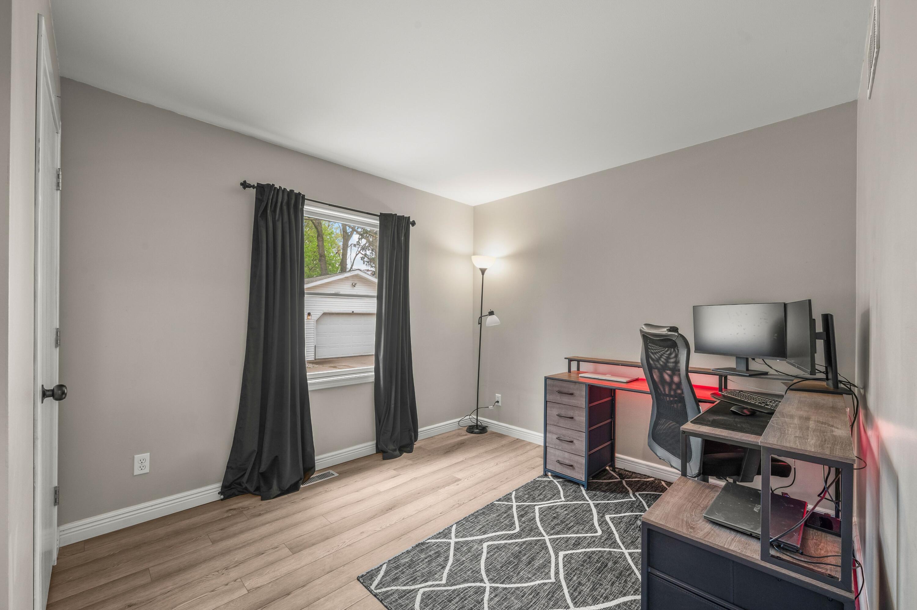 108 N Cayuga Street Buchanan MI 49107