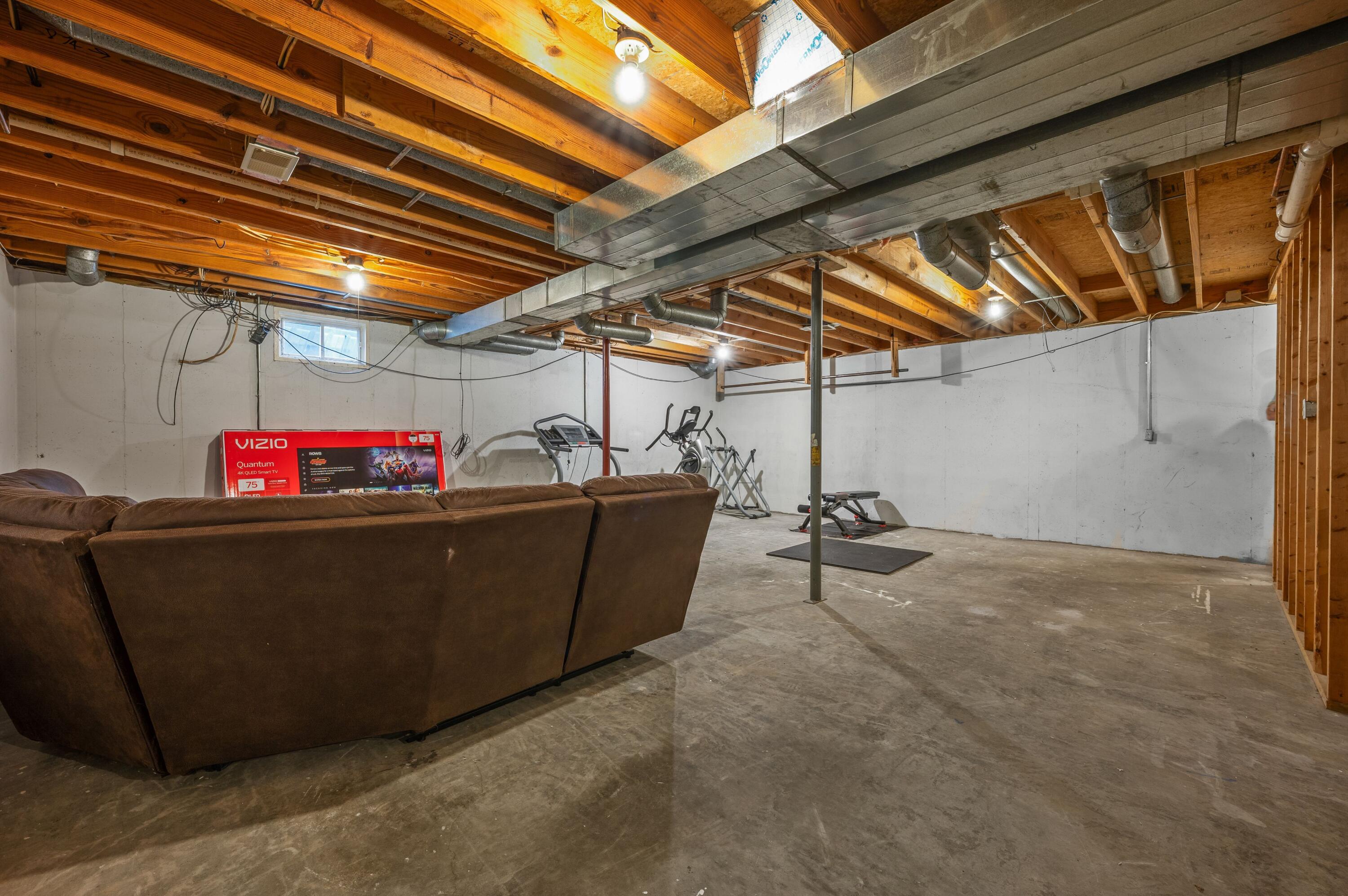 108 N Cayuga Street Buchanan MI 49107