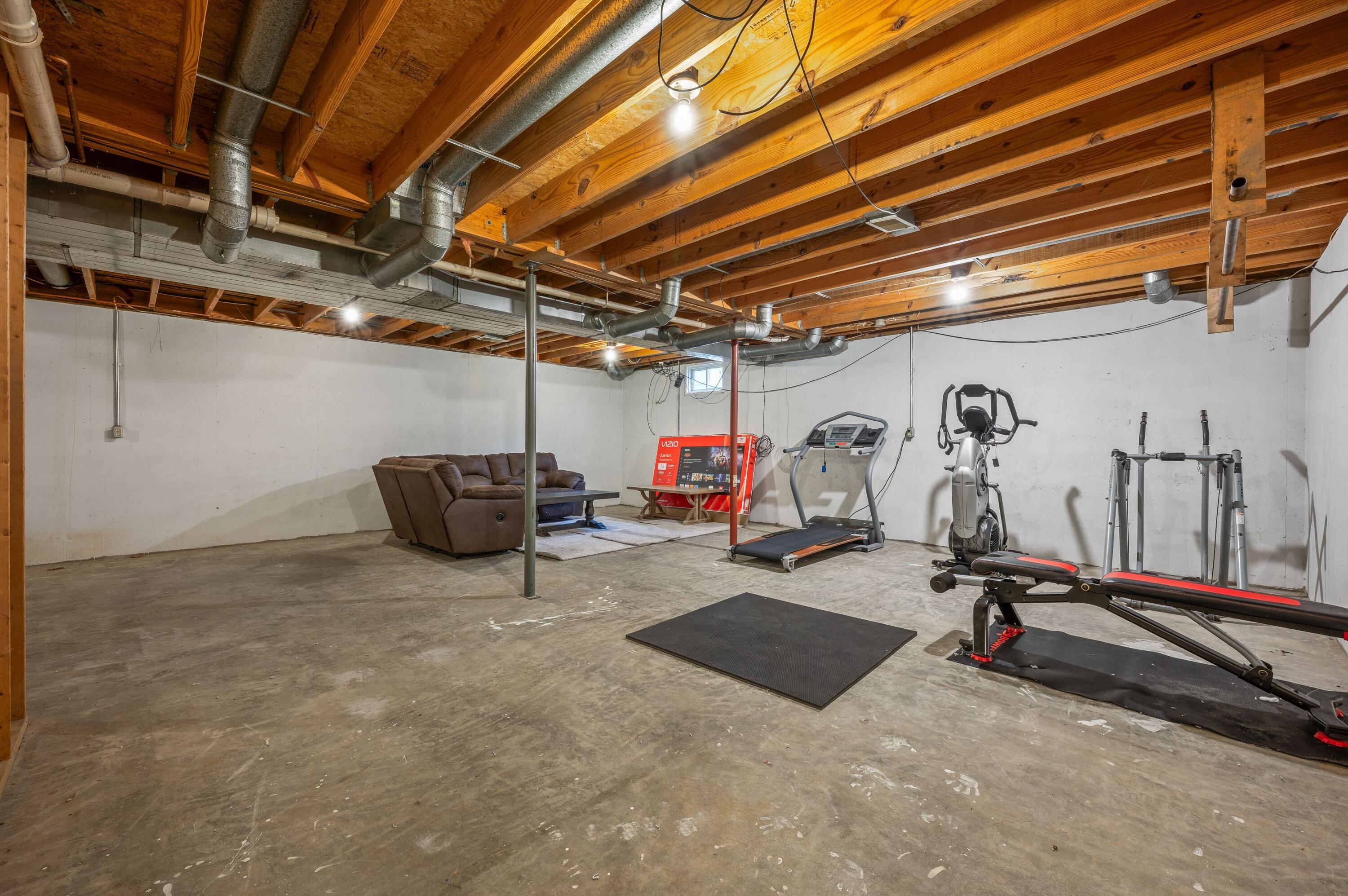 108 N Cayuga Street Buchanan MI 49107