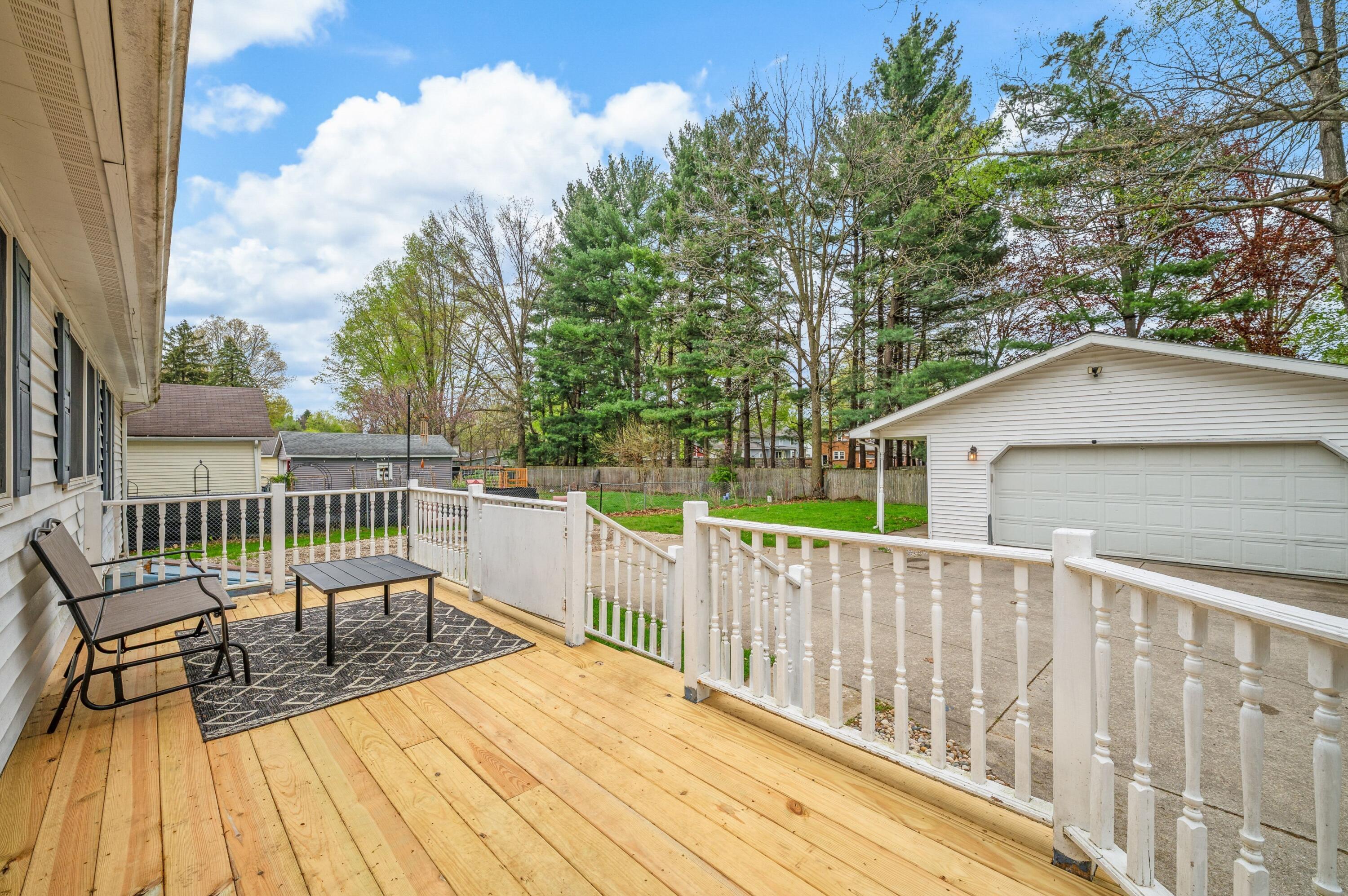 108 N Cayuga Street Buchanan MI 49107