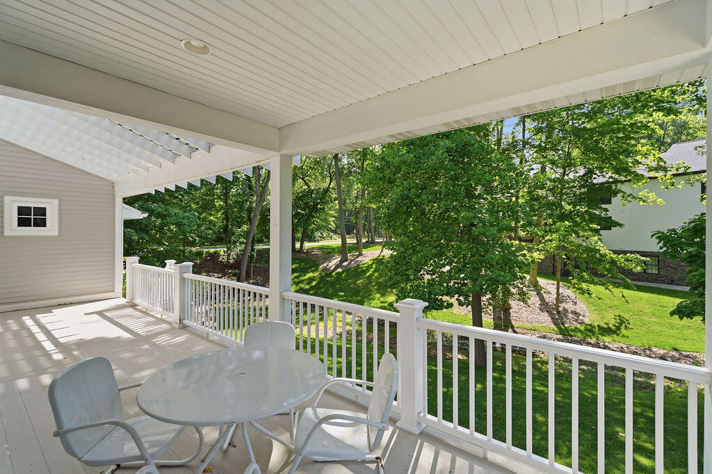 4 Columbine Drive South Haven MI 49090
