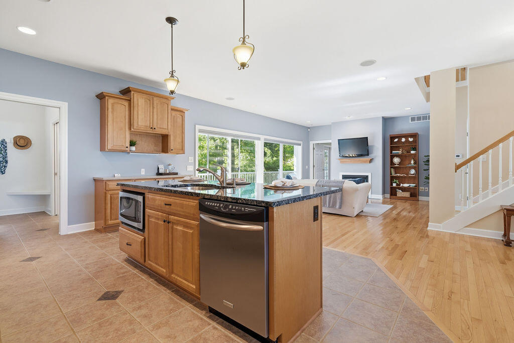 4 Columbine Drive South Haven MI 49090