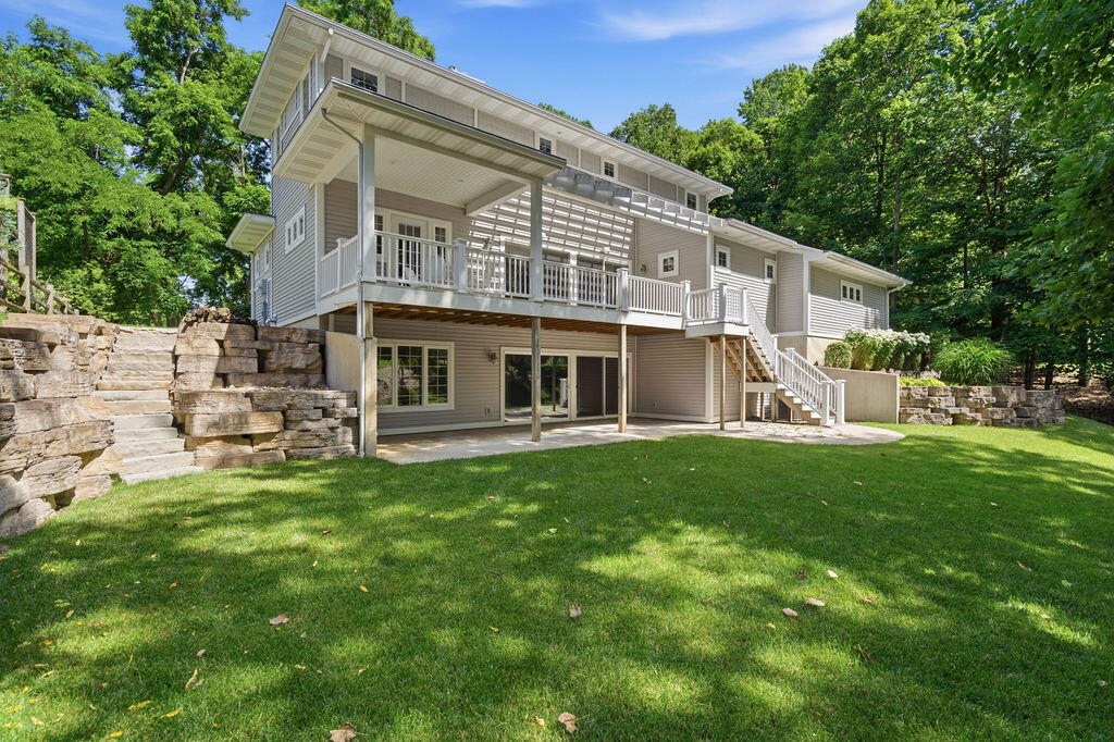 4 Columbine Drive South Haven MI 49090