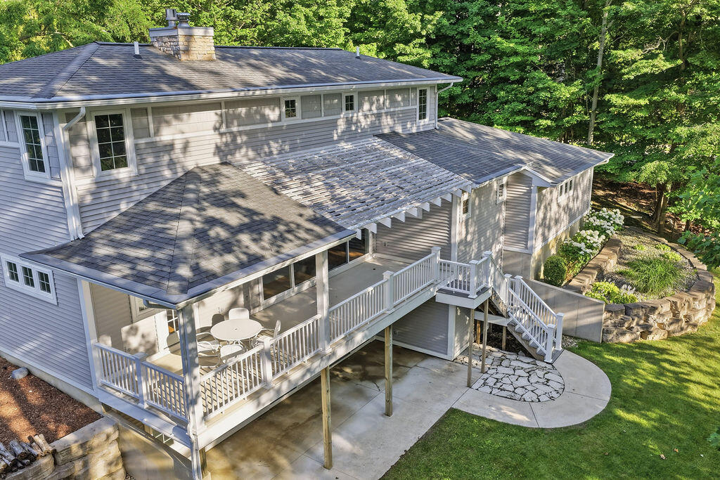 4 Columbine Drive South Haven MI 49090