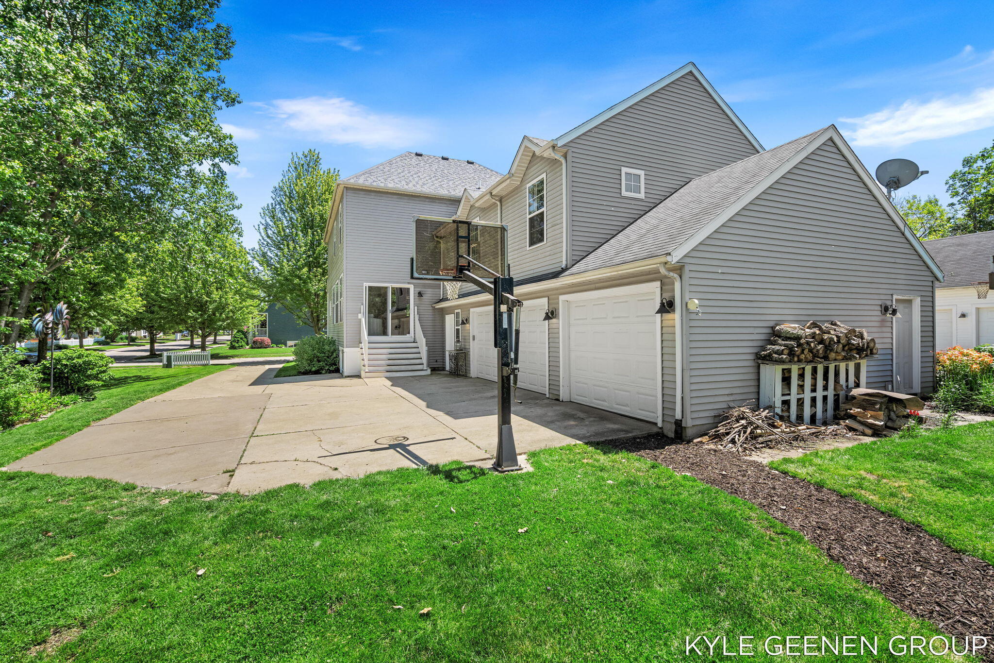1104 Keystone Road Holland MI 49423