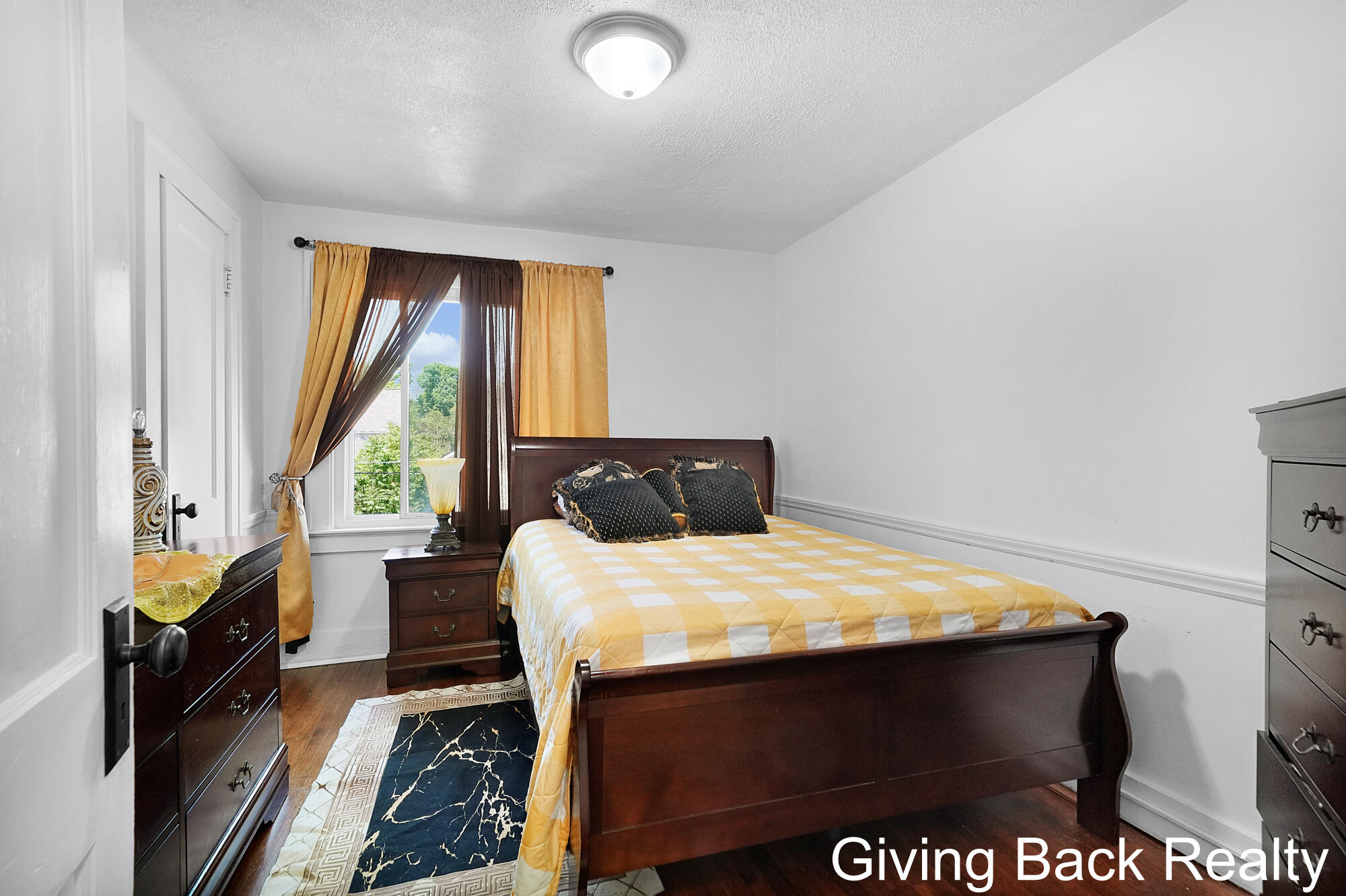 1100 Dallas Avenue SE Grand Rapids MI 49507