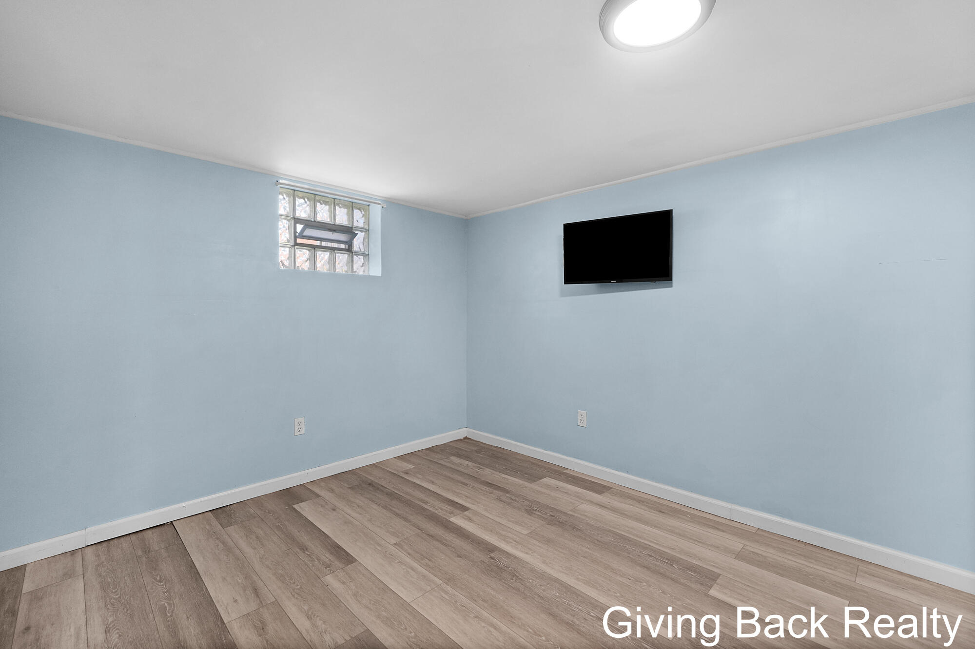 1100 Dallas Avenue SE Grand Rapids MI 49507