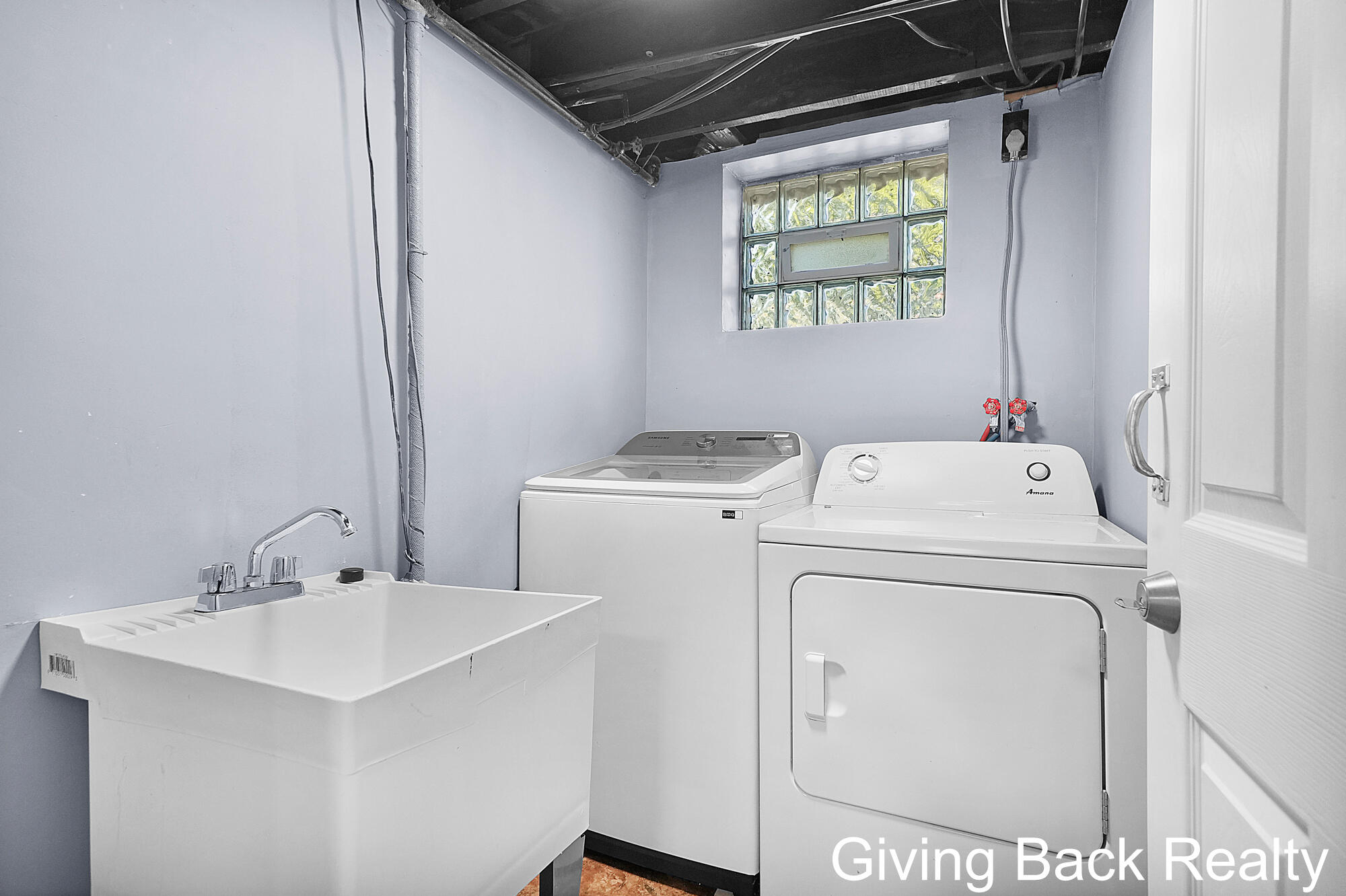 1100 Dallas Avenue SE Grand Rapids MI 49507